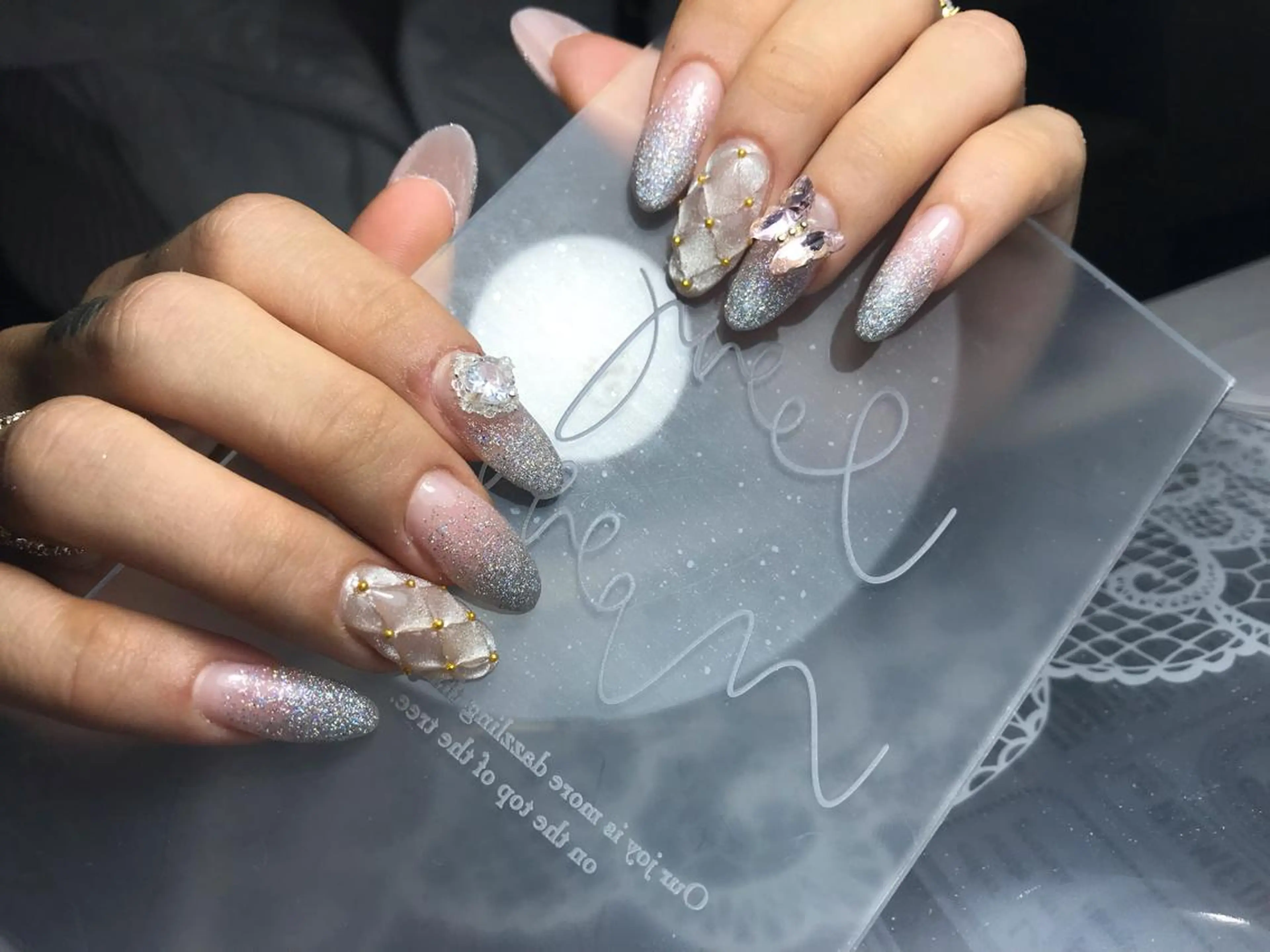 ネイル ハンドネイル ハンドケア Eveネイル チップスカルプ専門店のネイルデザイン