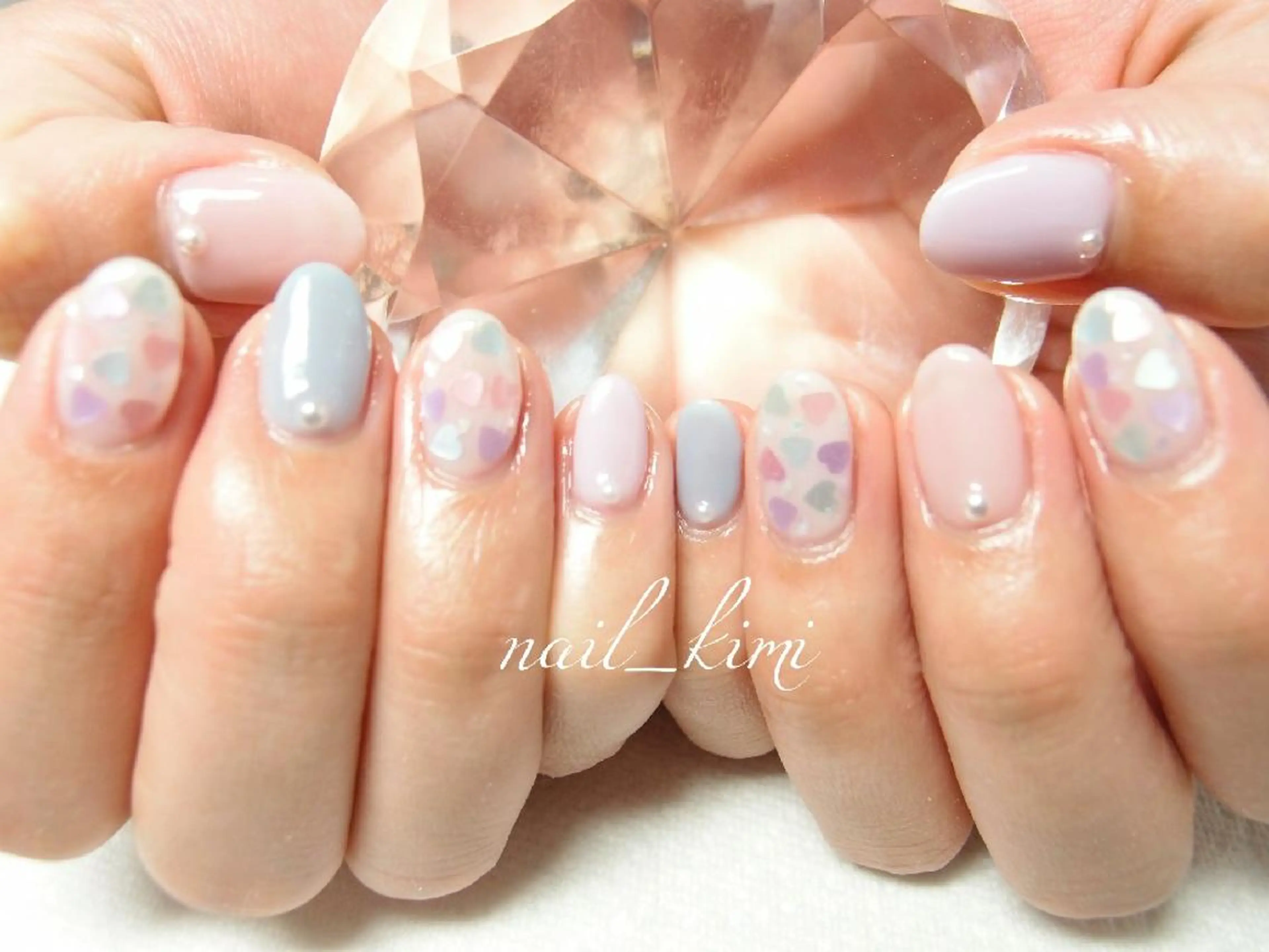 ネイル ホログラムネイル ワンカラーネイル ストーンネイル ConneQt所属・ETHOSENSE. kimikaのネイルデザイン