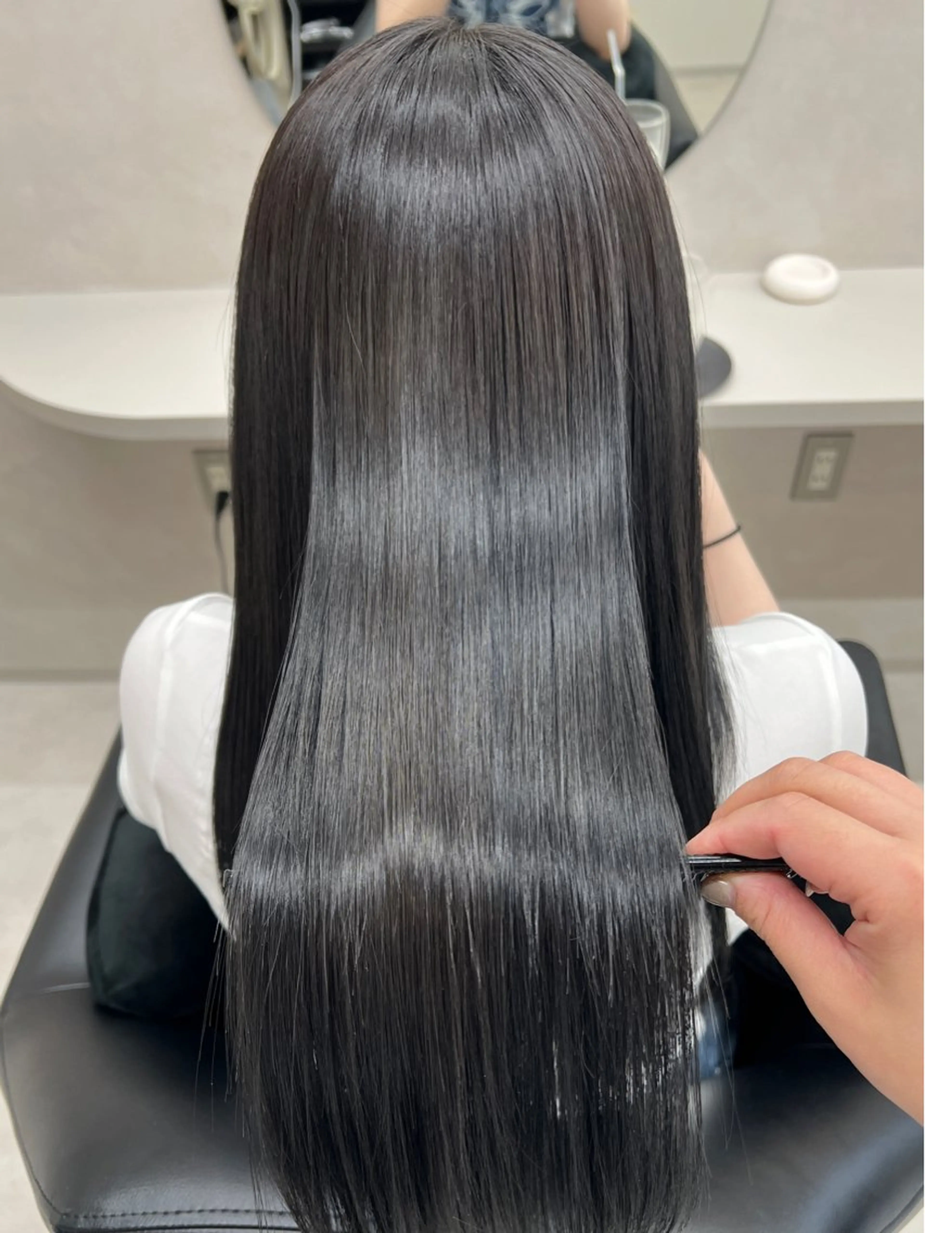 ロング カラー   AYARIのヘアスタイル