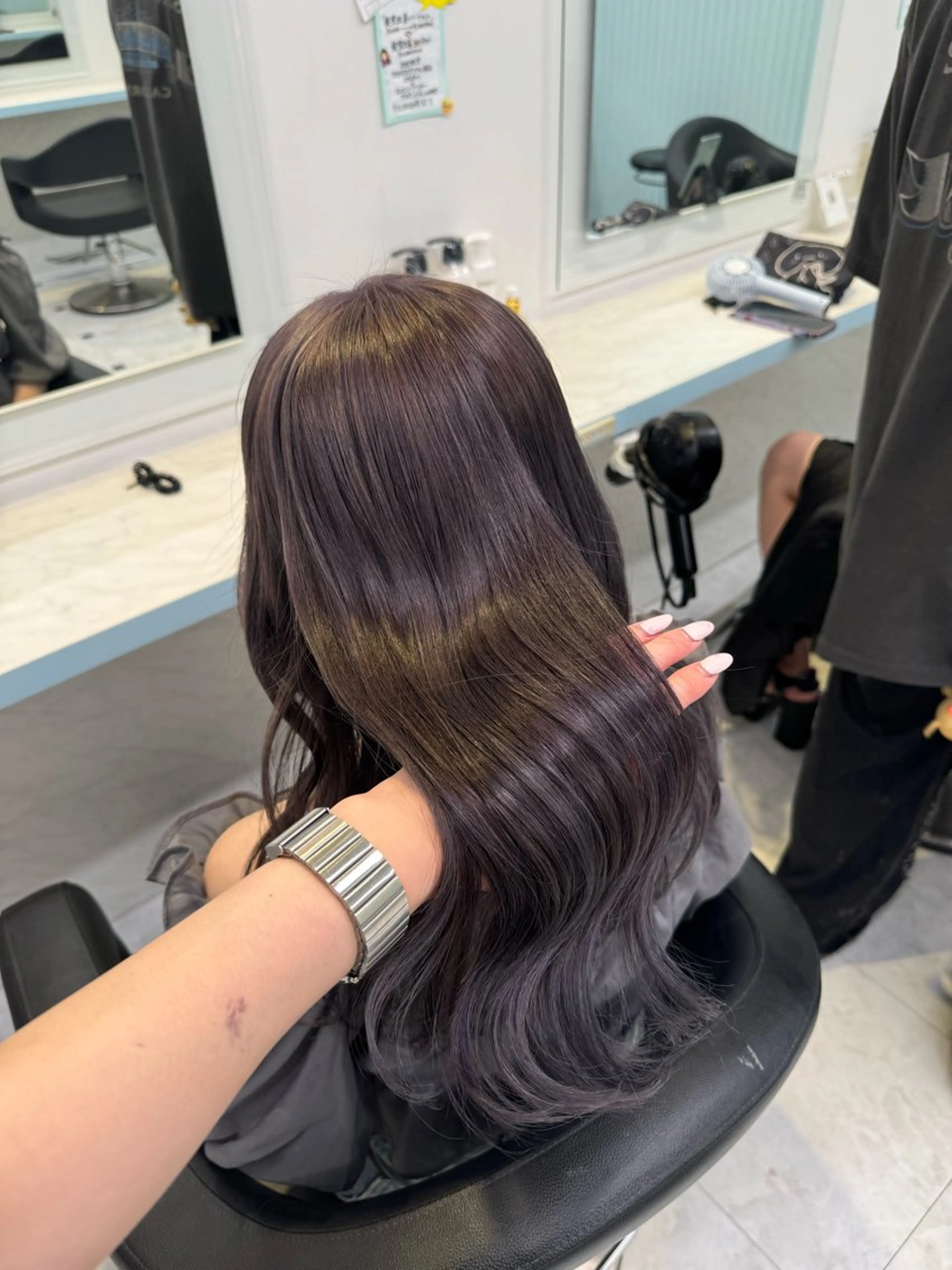 ロング カラー ヘアカラー トリートメント 🤎モテ髪＆透明感 ミルクティー🥣🤎のヘアスタイル