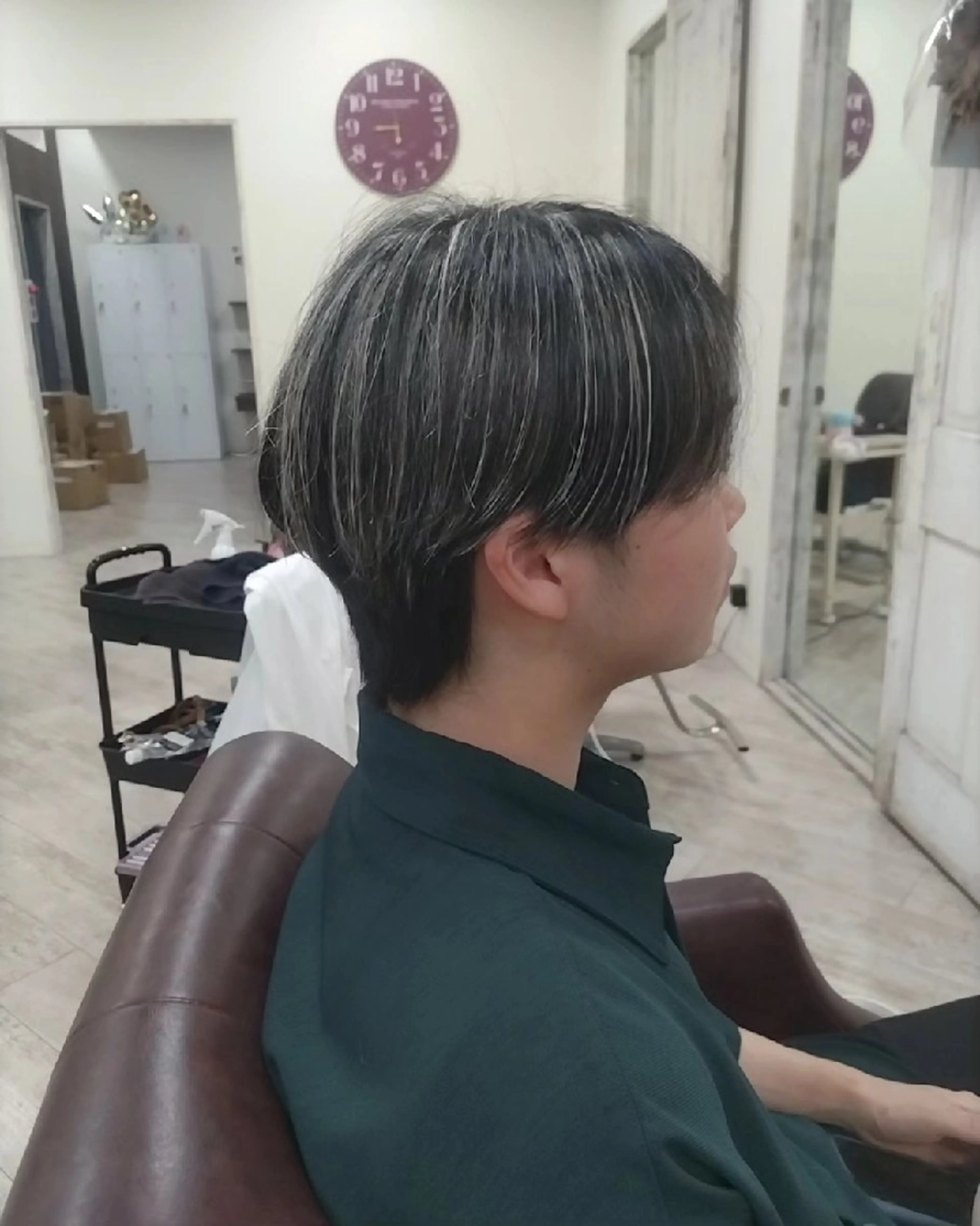 メンズ カラー ショート メンズメッシュ メッシュ カット ヘアカラー 磯崎 美幸のヘアスタイル