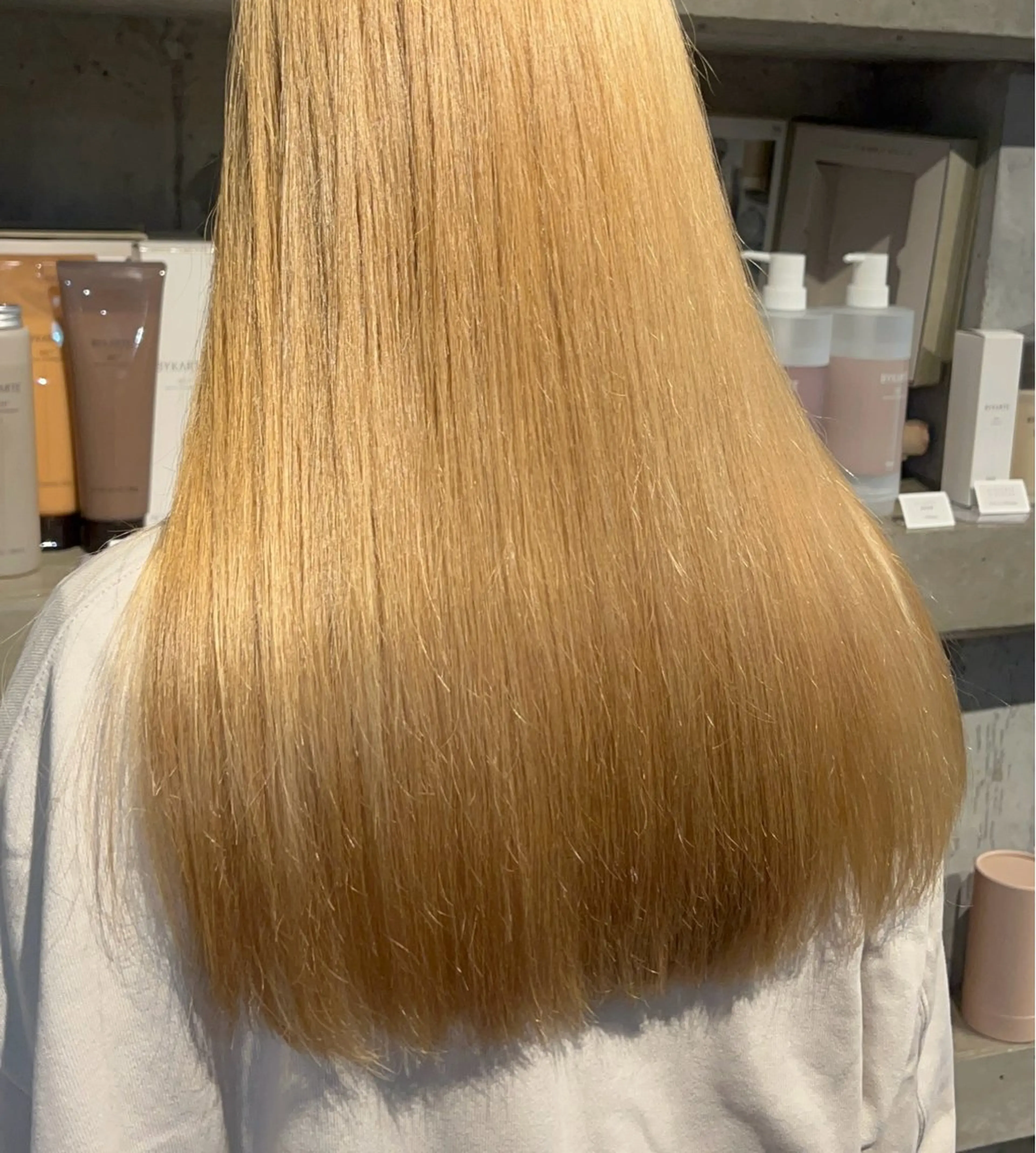 ロング KOKOMO所属・momo /鍛冶屋町のヘアスタイル