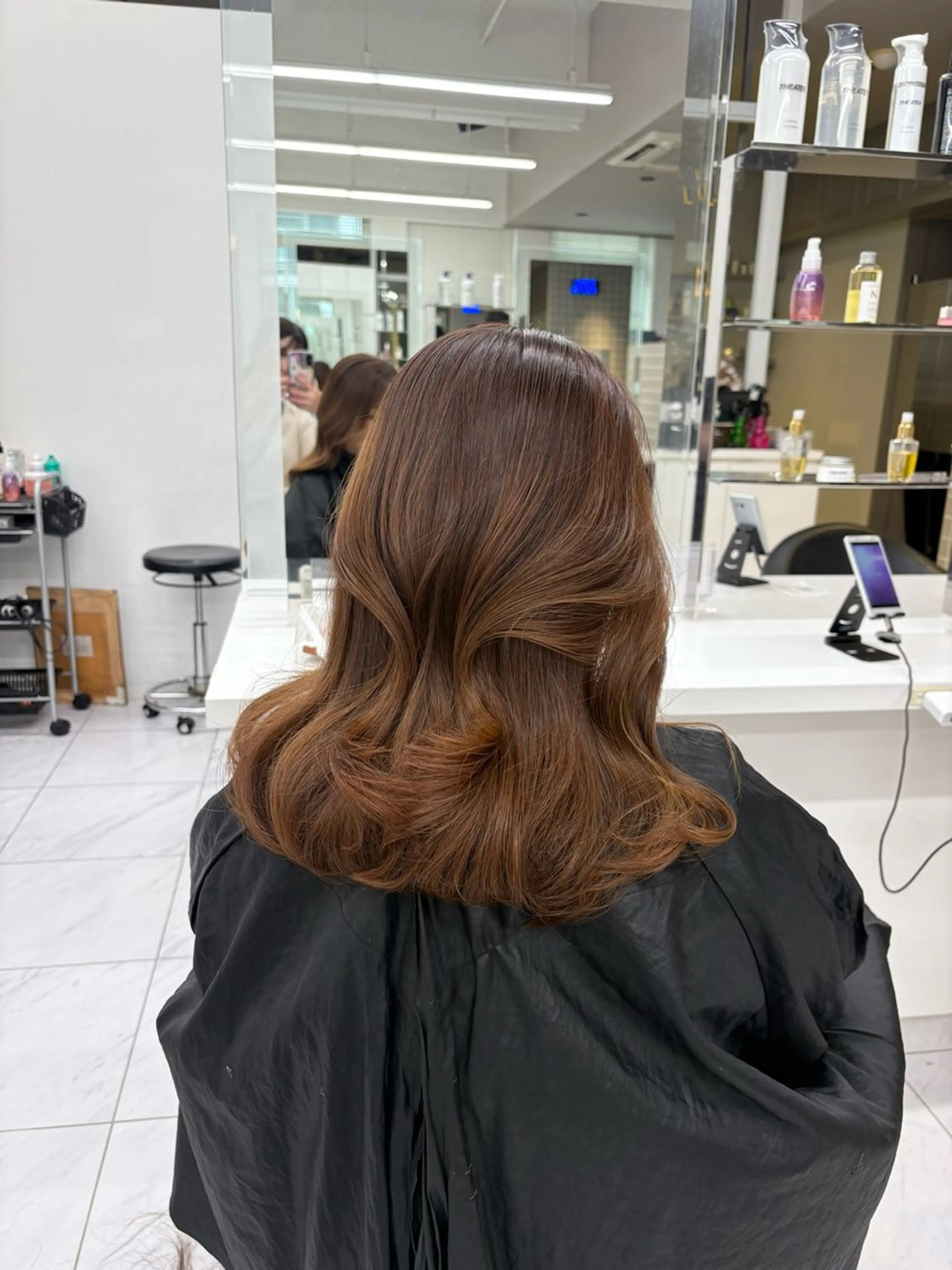 カラー ヘアカラー トリートメント 透明感ベージュ🤎 ナチュラルレイヤーのヘアスタイル