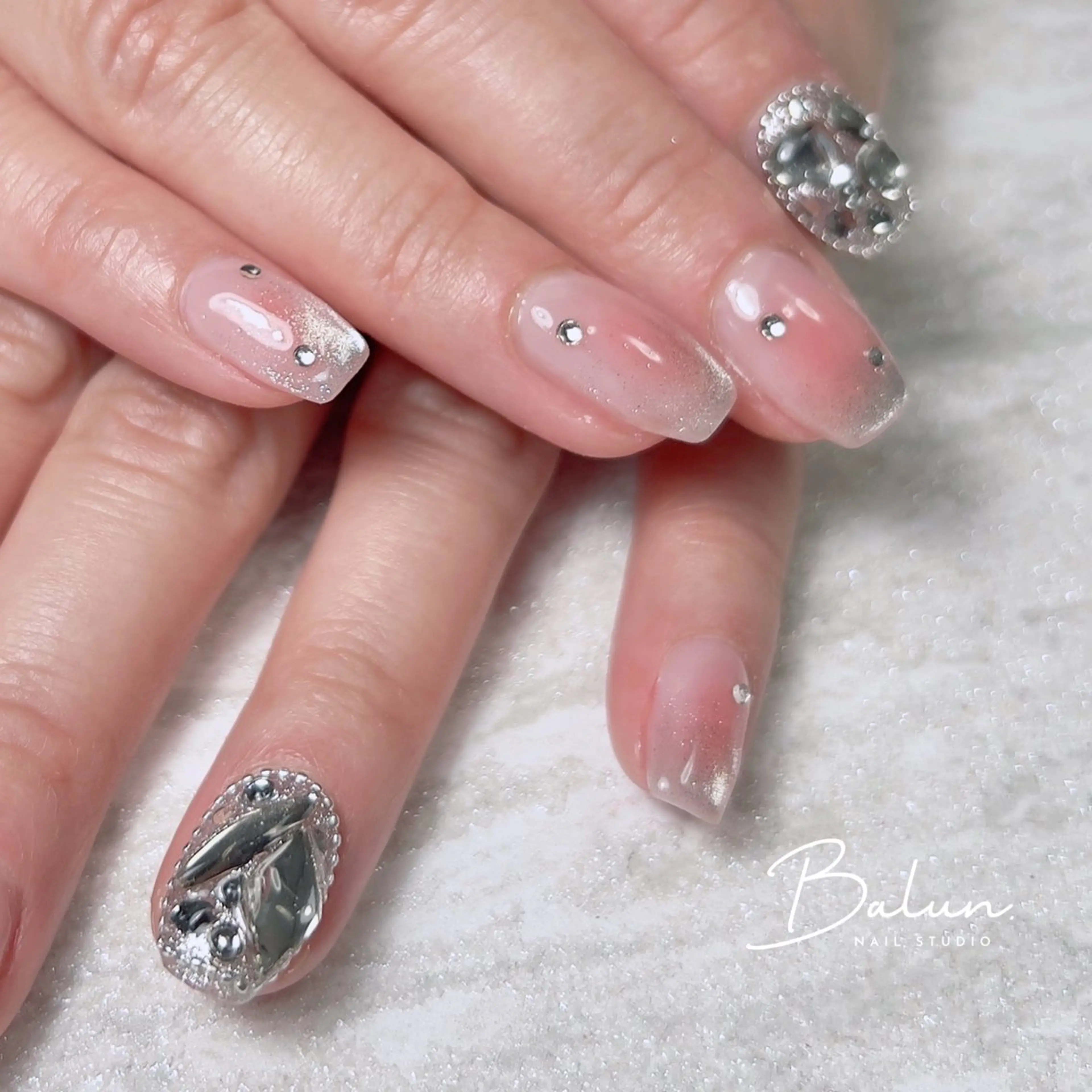 ネイル balun. nailのネイルデザイン