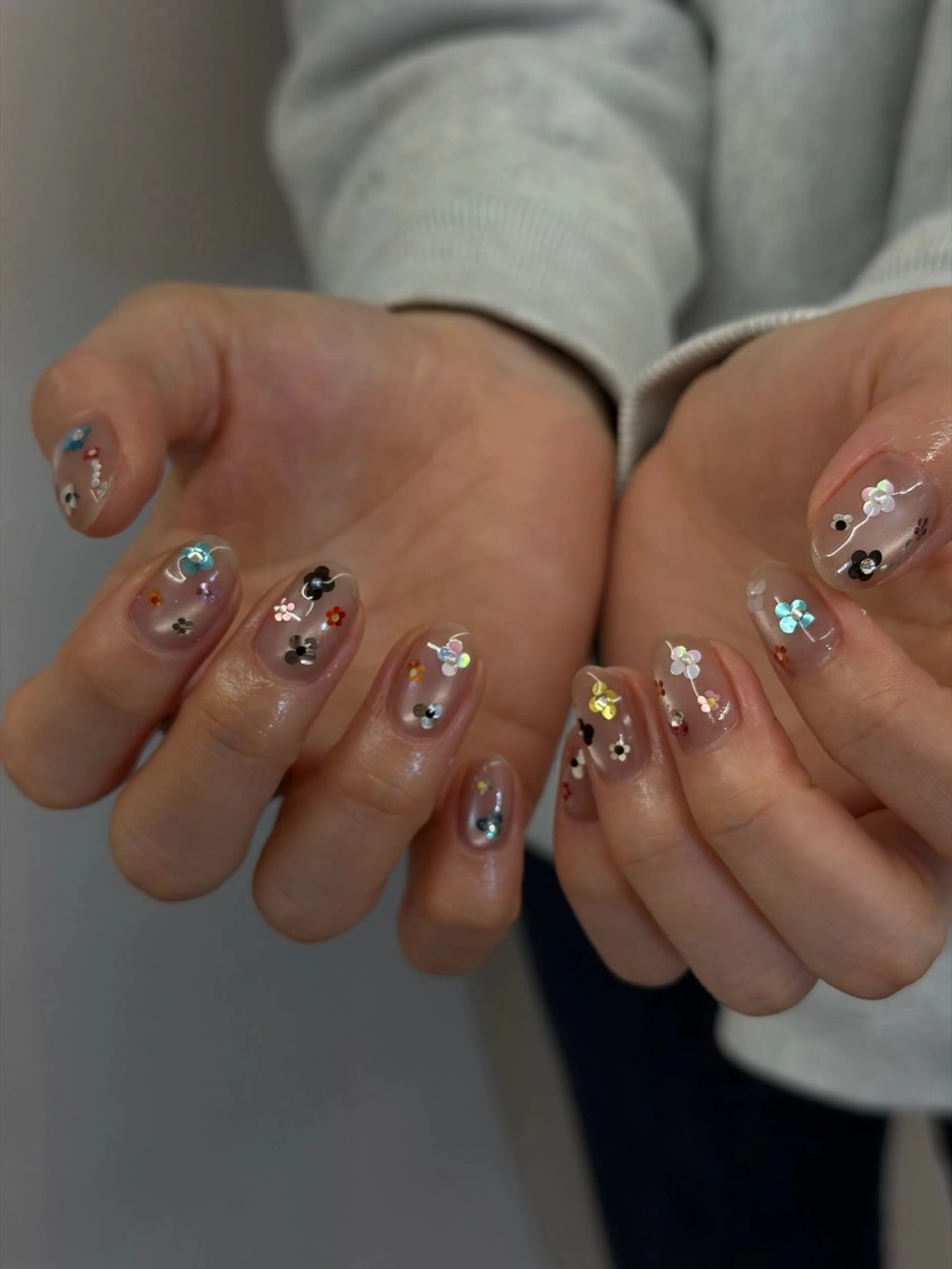 ネイル ジェルネイル キラキラネイル マグネットネイル ニュアンスネイル パラジェル ハンドネイル ハンドケア Bana_ Nailのネイルデザイン