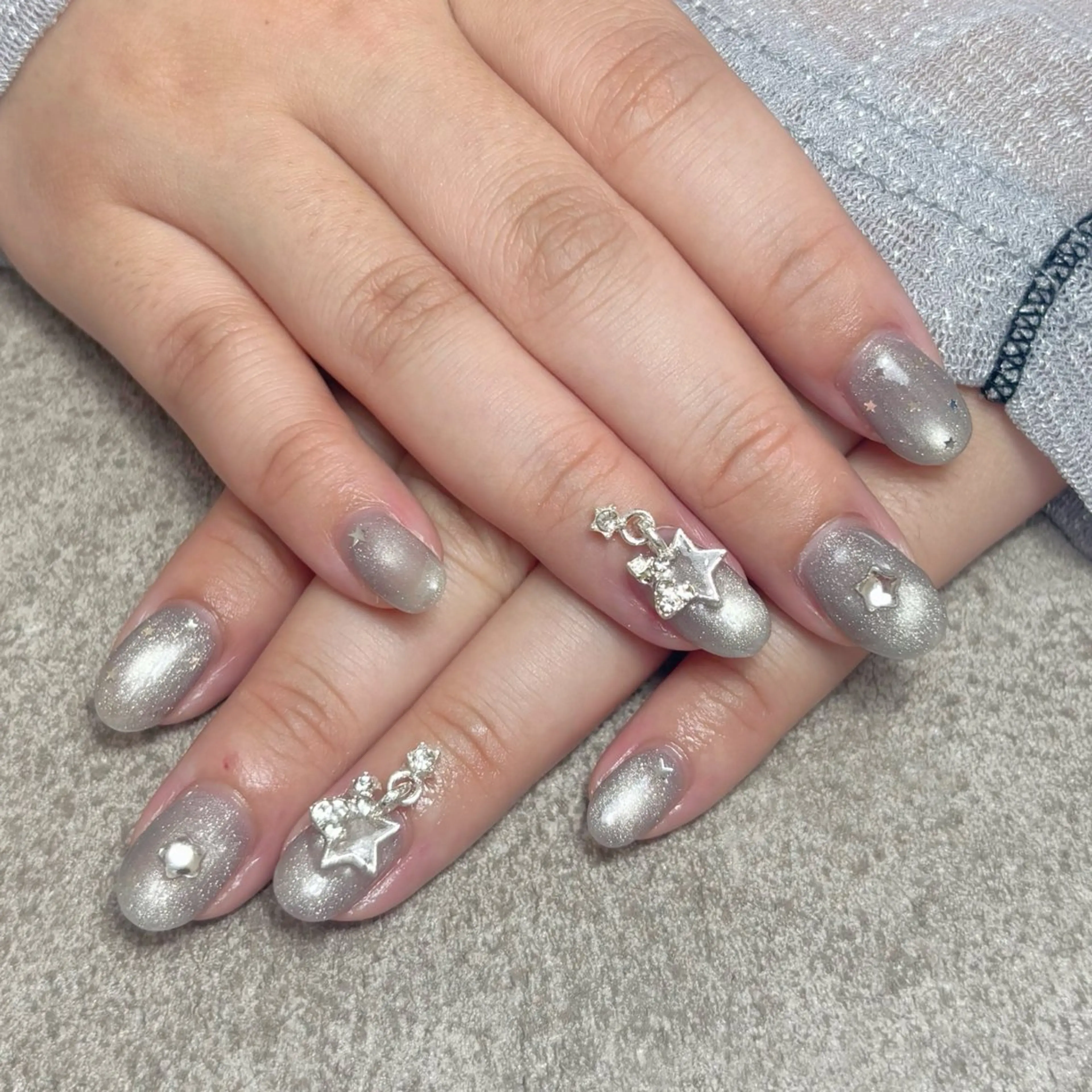 ネイル ハンドネイル nailroom DIASOMNIAのネイルデザイン