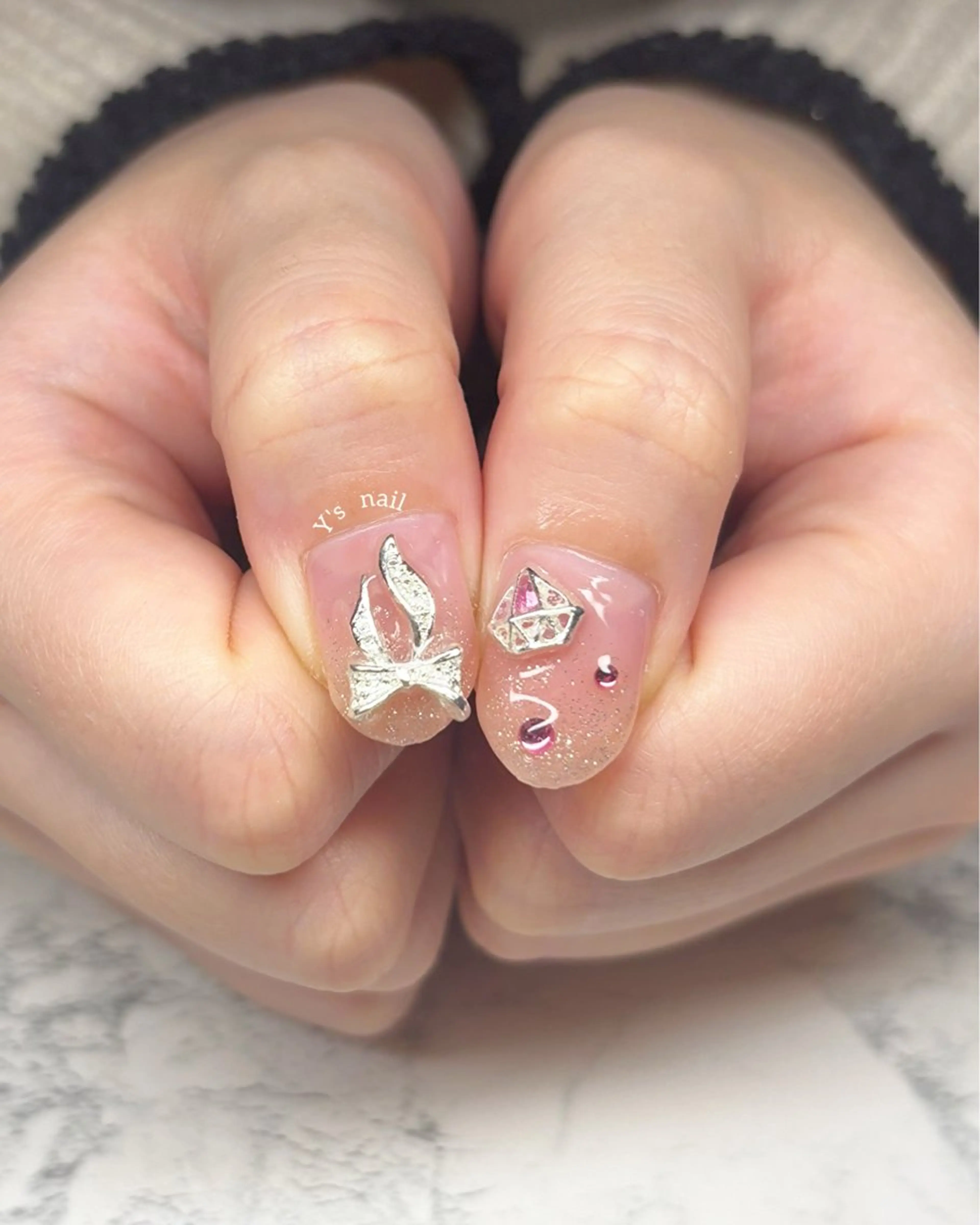 ネイル 手書きが得意🖌️ Y’s  nailのネイルデザイン