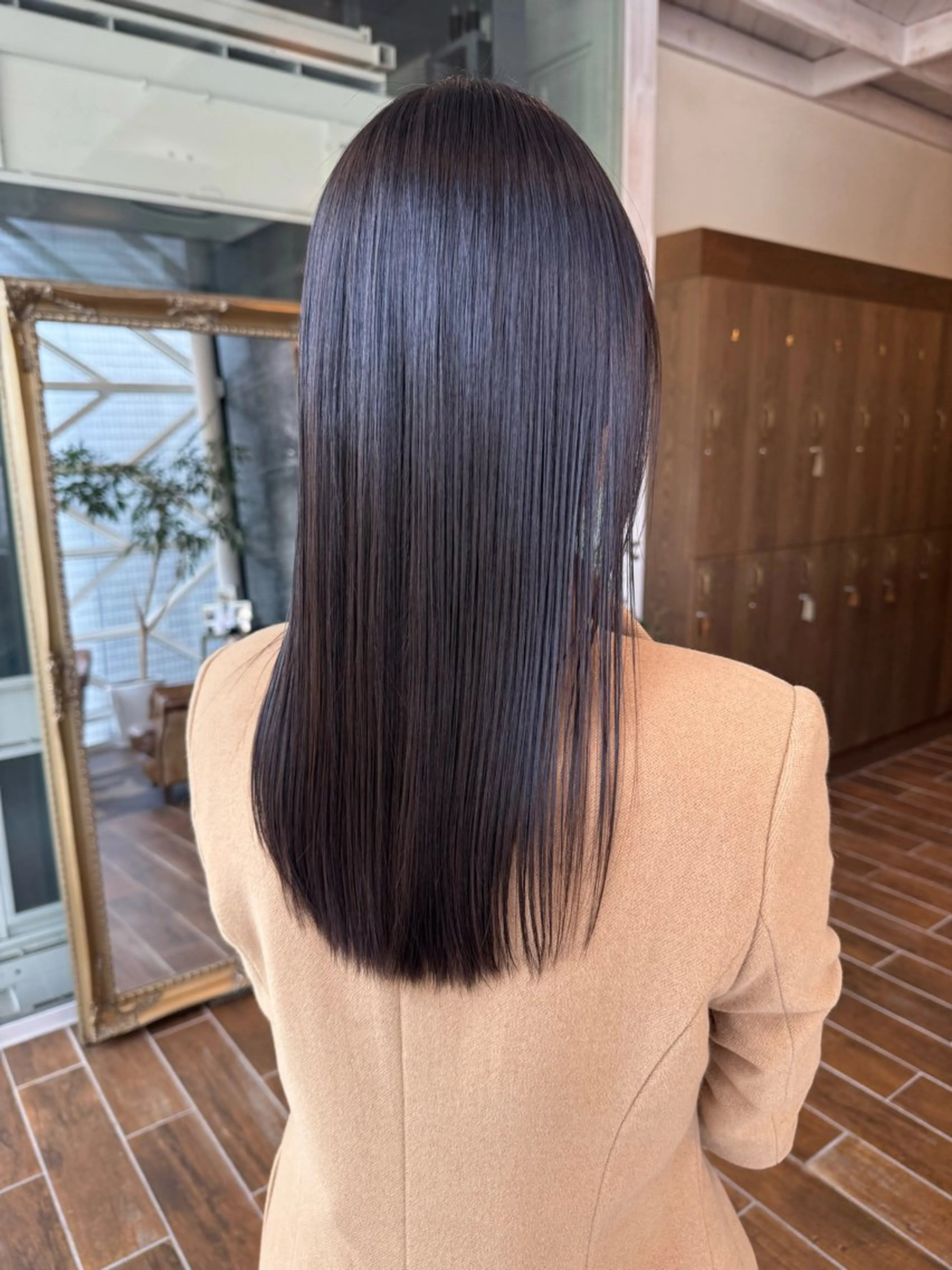 ロング 酸性ストレート 縮毛矯正 村上 輝のヘアスタイル