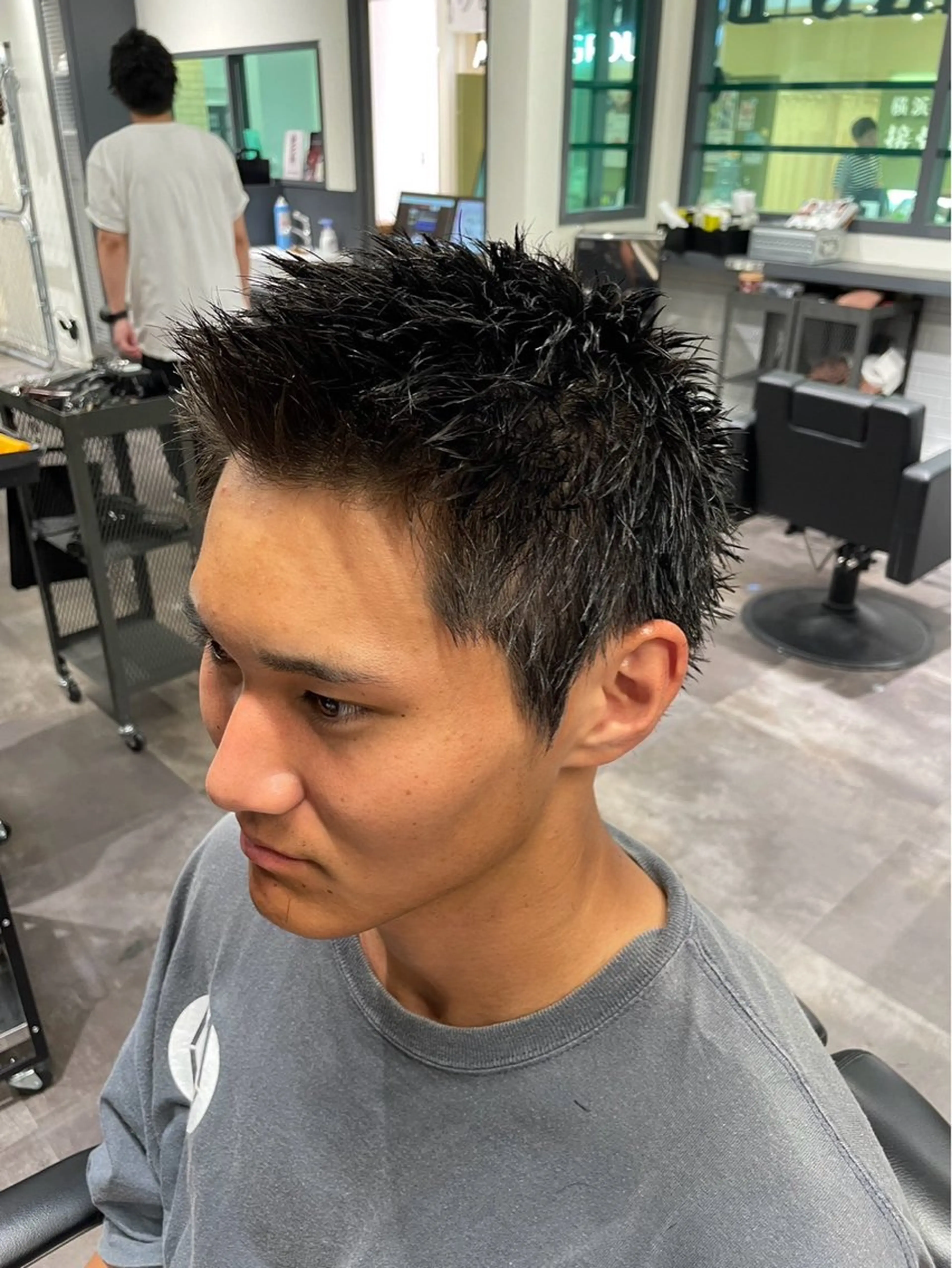 ショート メンズ カット 福本 純平のヘアスタイル