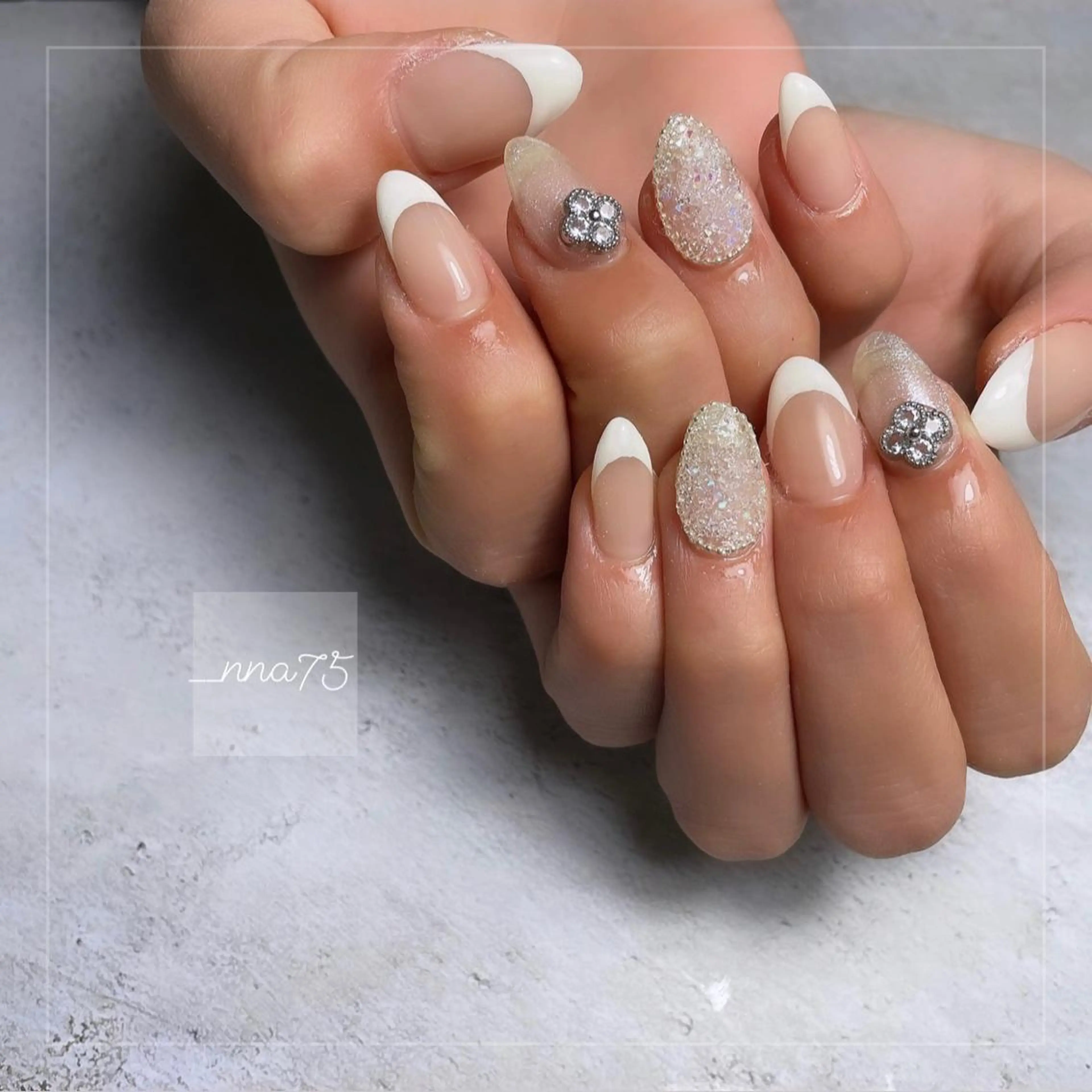 ネイル GRANDE OSU Anna 🧸💛のネイルデザイン