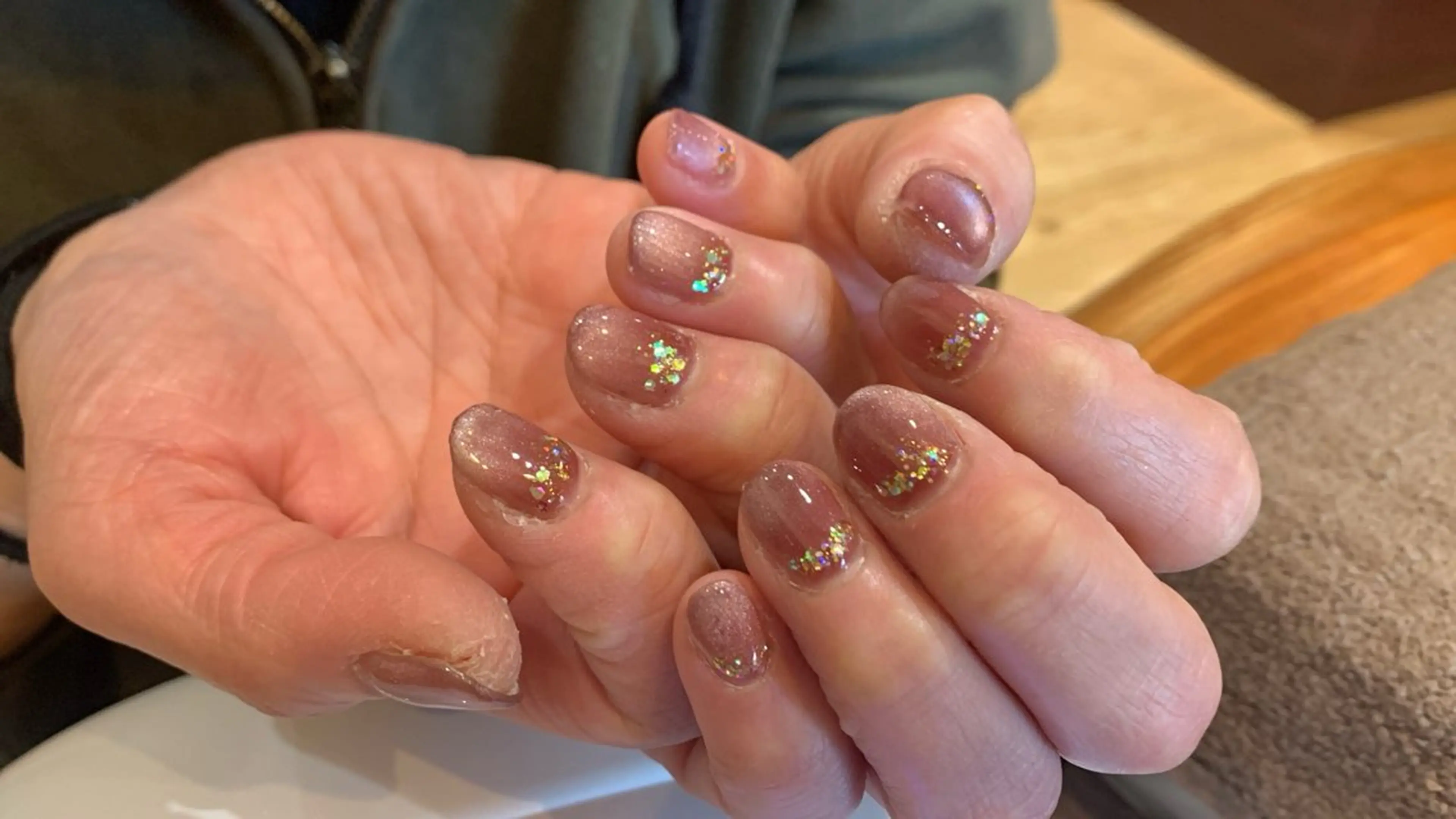 ネイル 芳賀 暦美のネイルデザイン