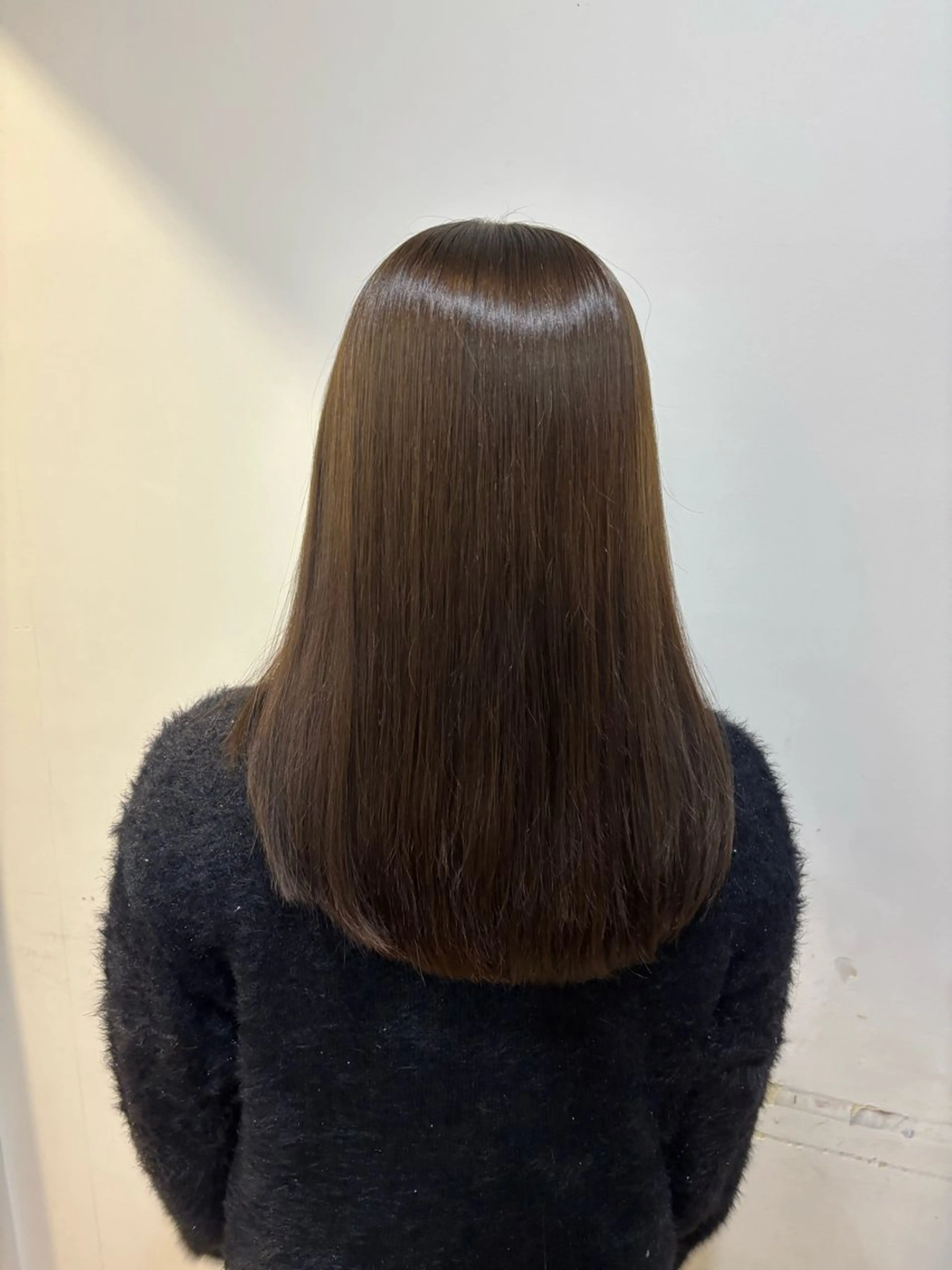 カラー NEIRO/透明感 カラー/グレージュのヘアスタイル