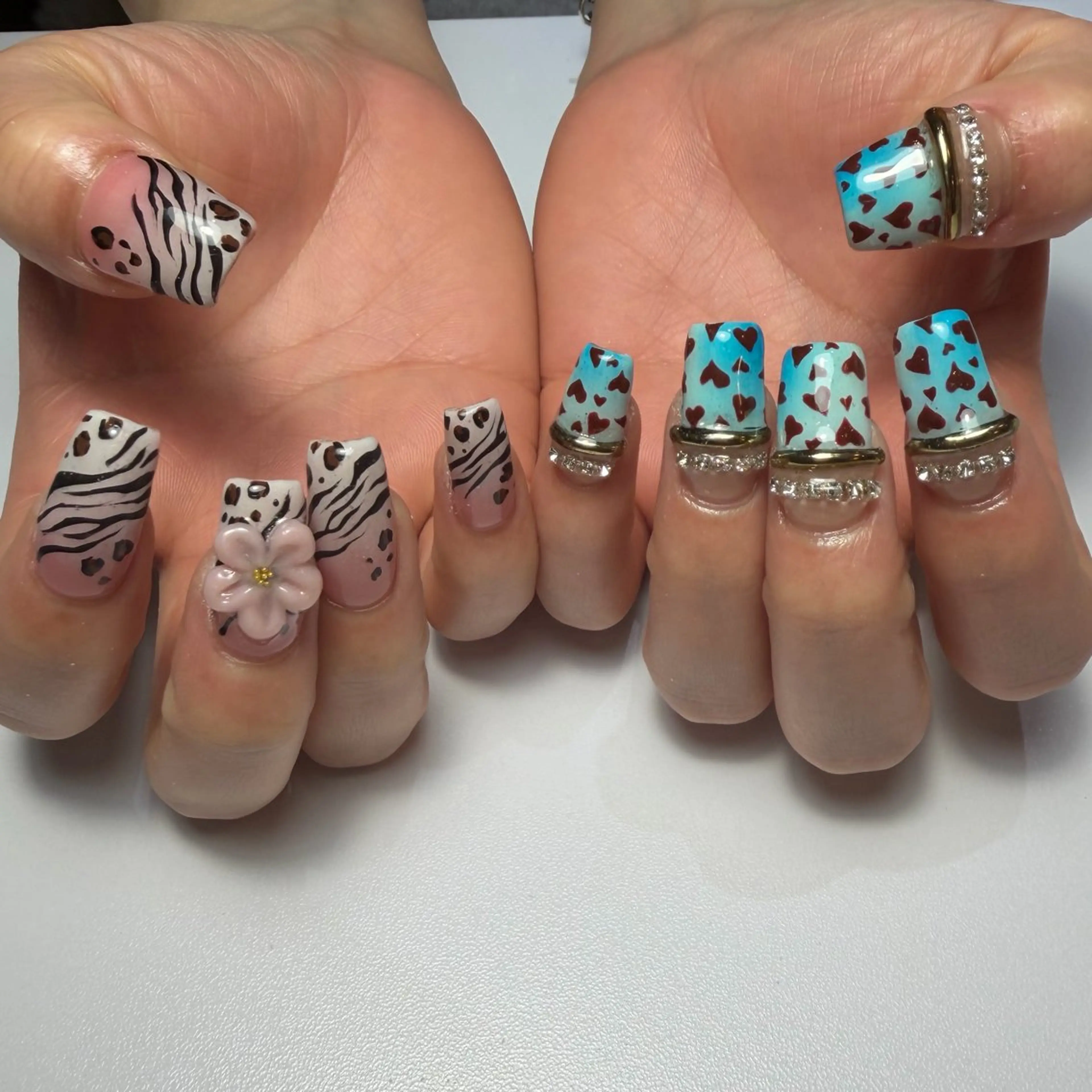 ネイル アニマル柄 アートネイル ジェルネイル ハート 持ち込み ハンドネイル Nail mood デザイン持ち込みokのネイルデザイン