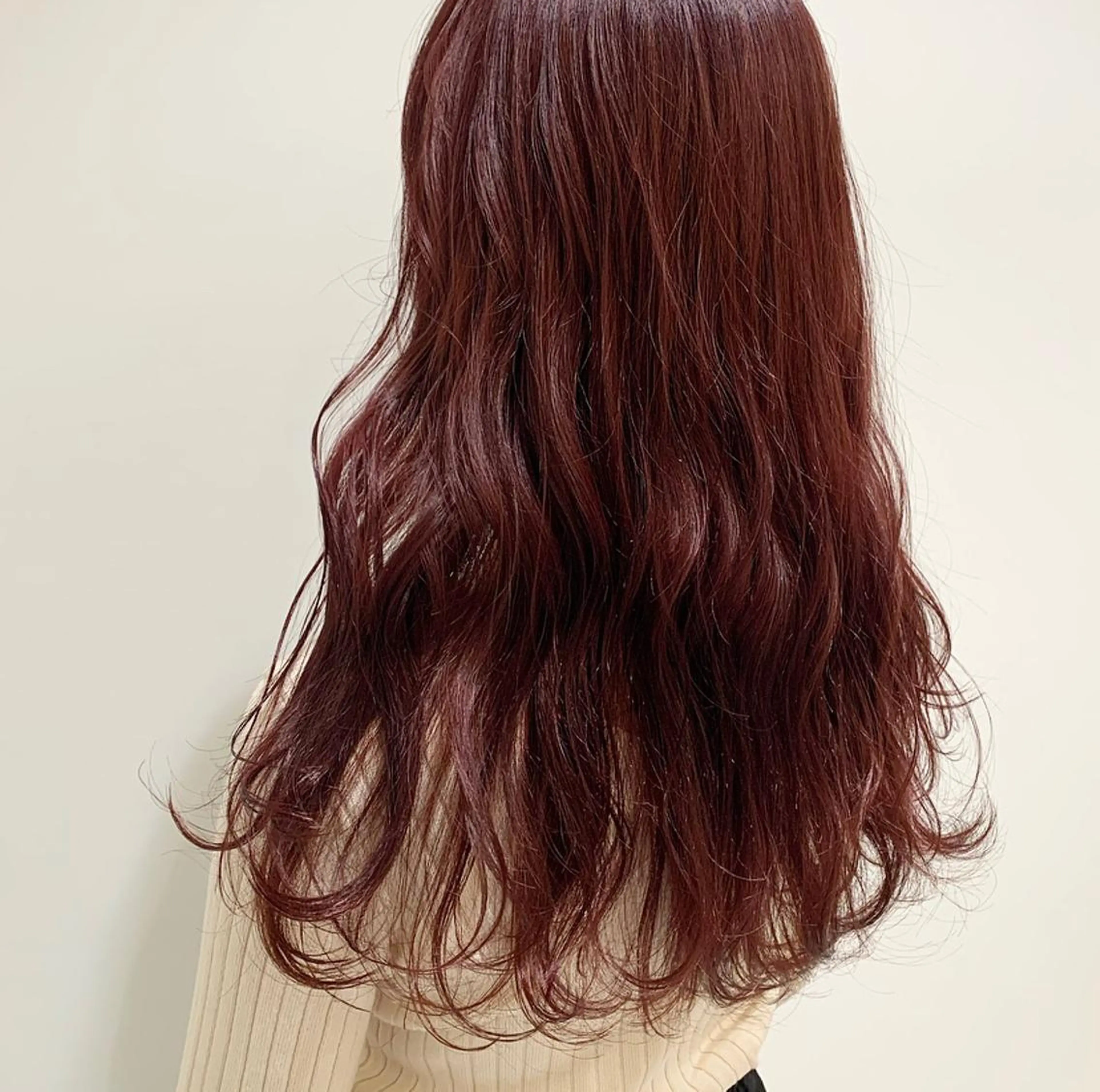 カラー 山口 莉奈のヘアスタイル