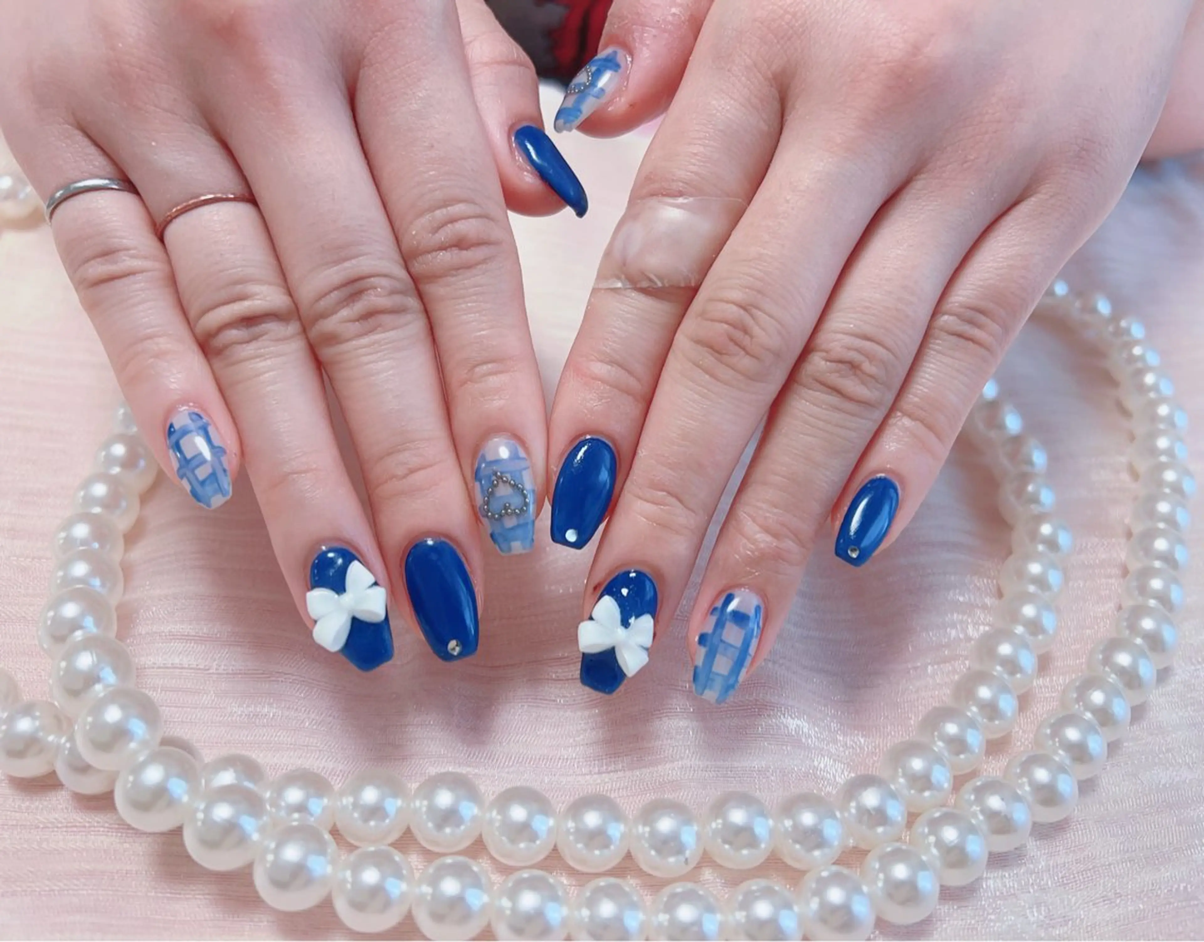 ネイル はぴねす所属・横浜 美夢のネイルデザイン