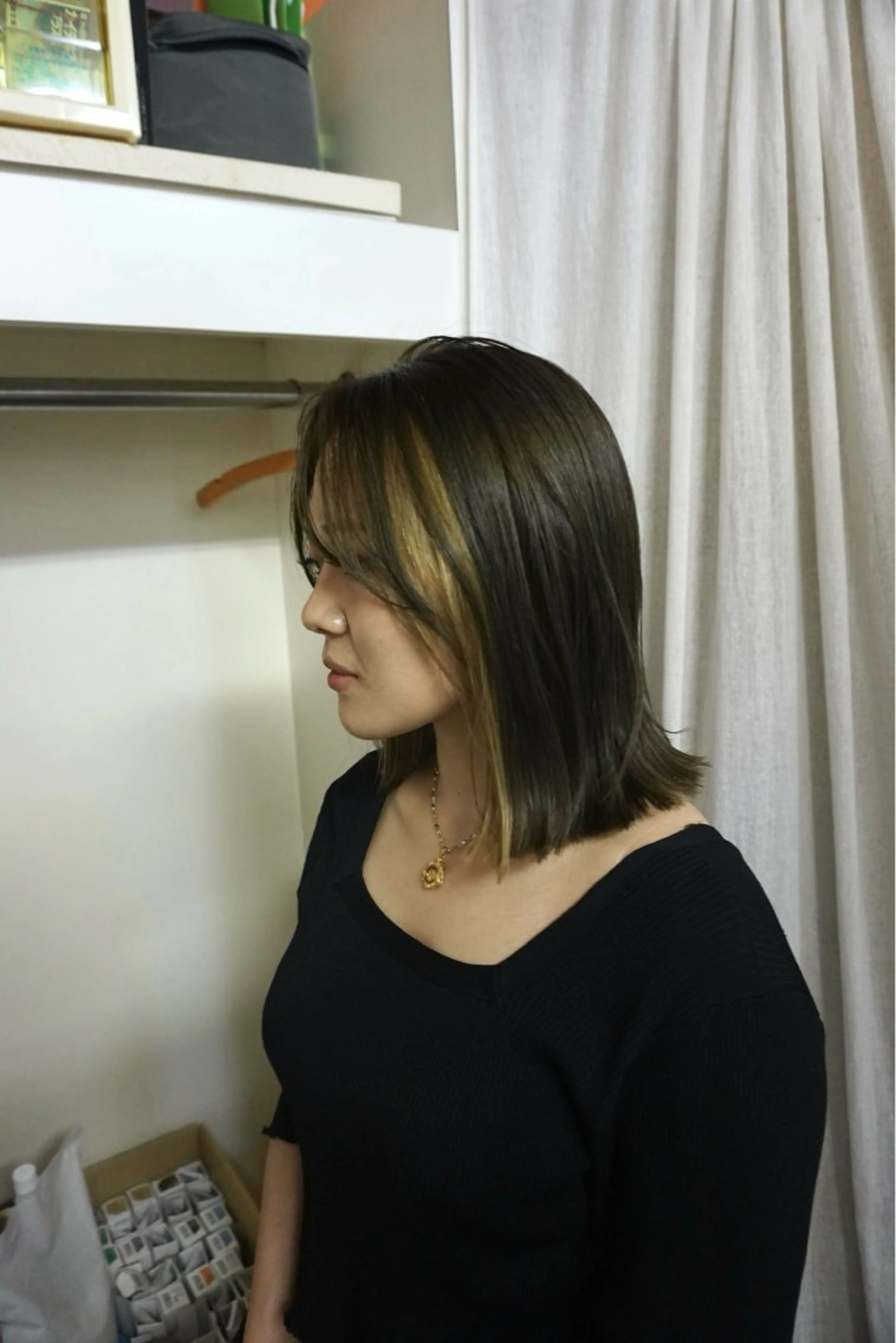 ミディアム カラー 小林 かんなのヘアスタイル