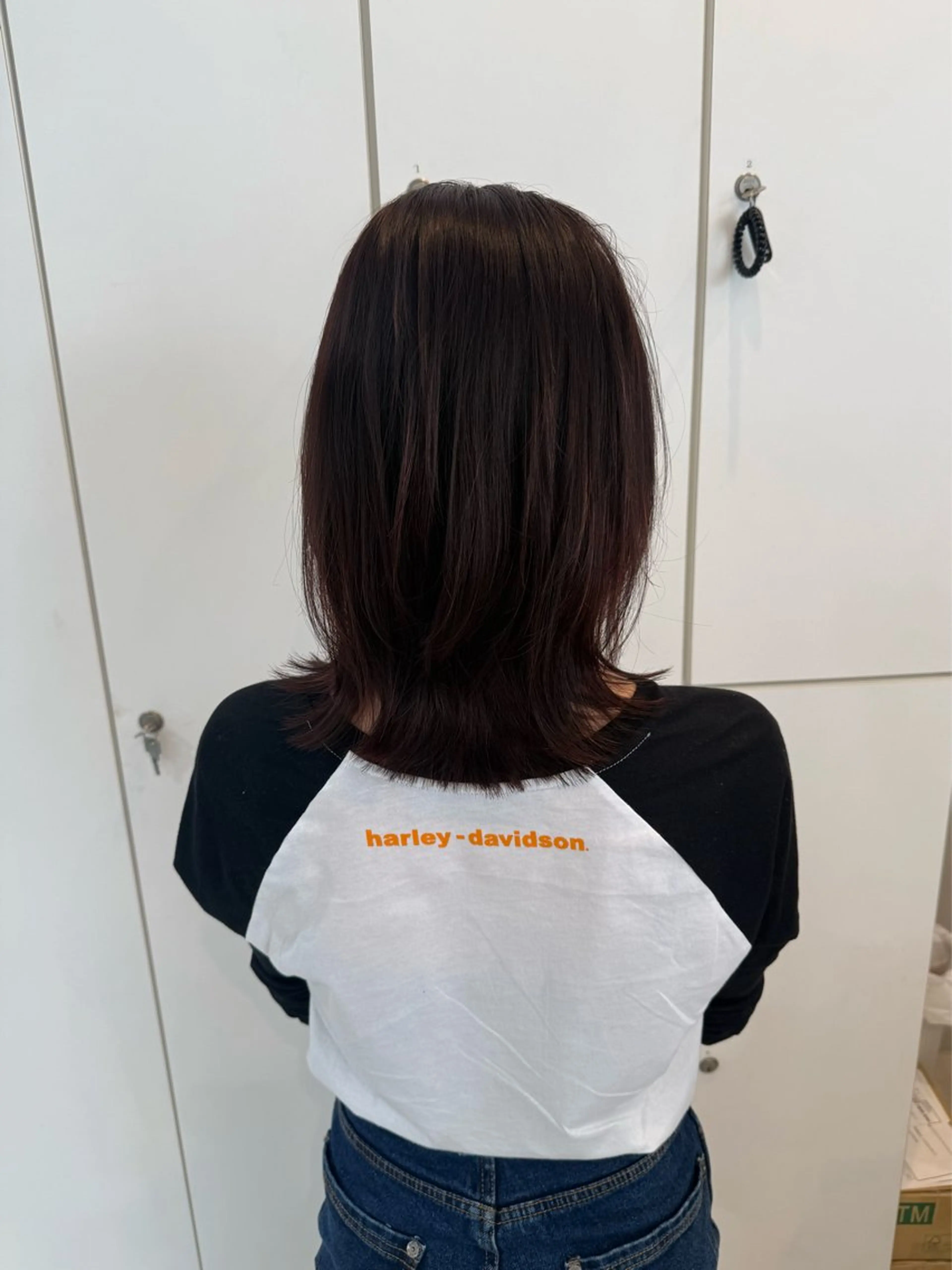 ミディアム カラー カット ヘアカラー neneka レイヤー／パーマのヘアスタイル