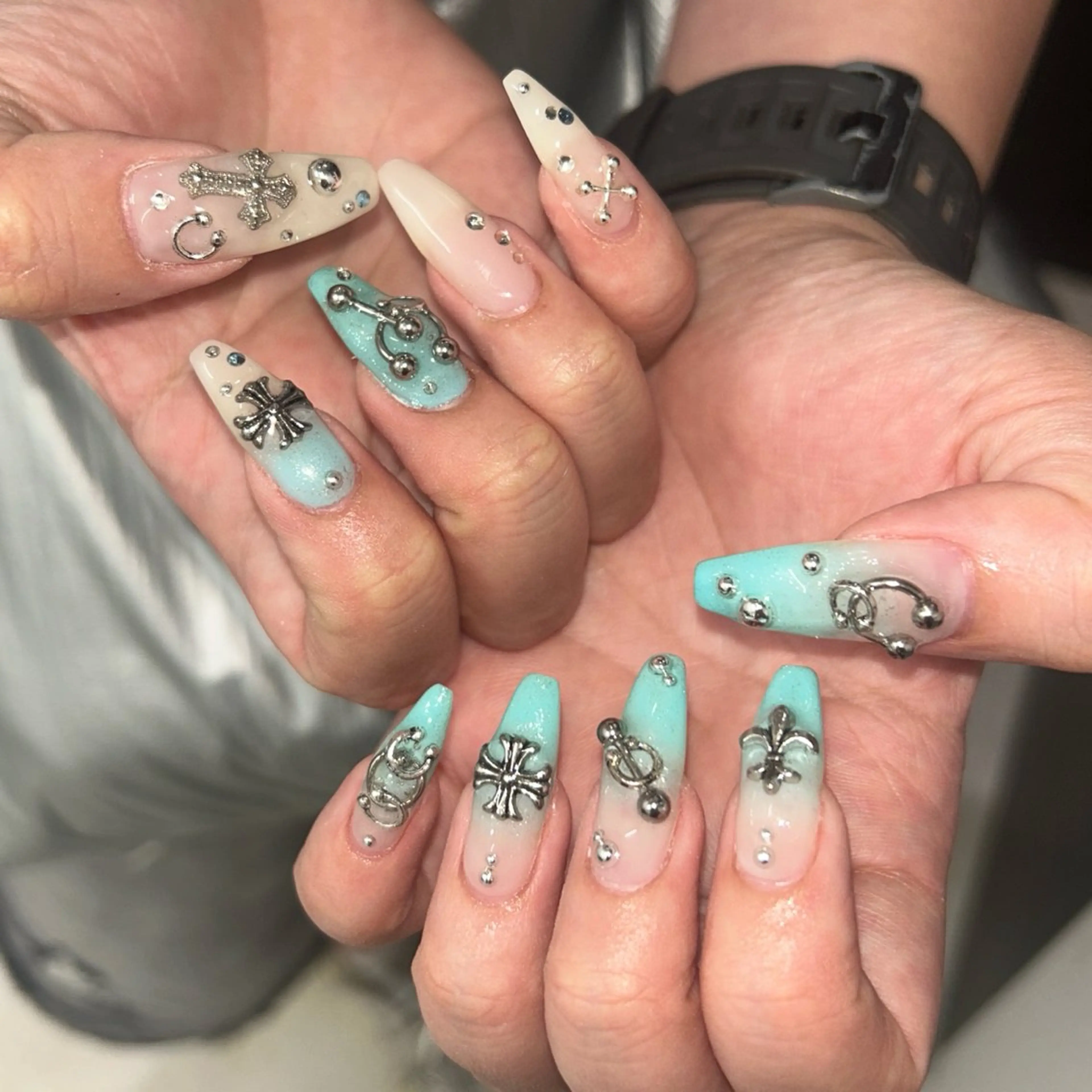 ネイル MODA MANAMIᵕ̈のネイルデザイン