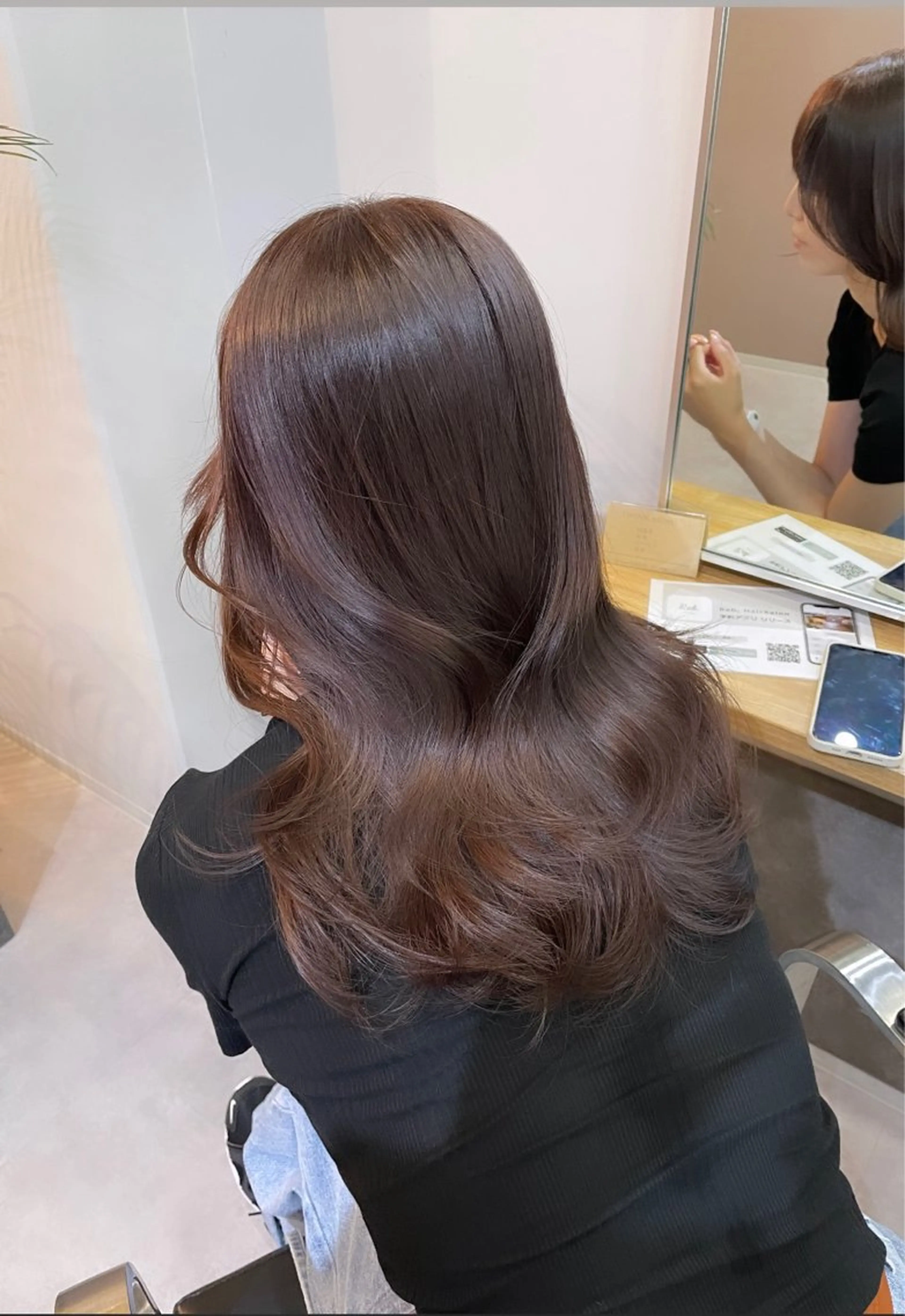ミディアム カラー カット ヘアカラー トリートメント 西村あきや トレンド韓国ヘアのヘアスタイル