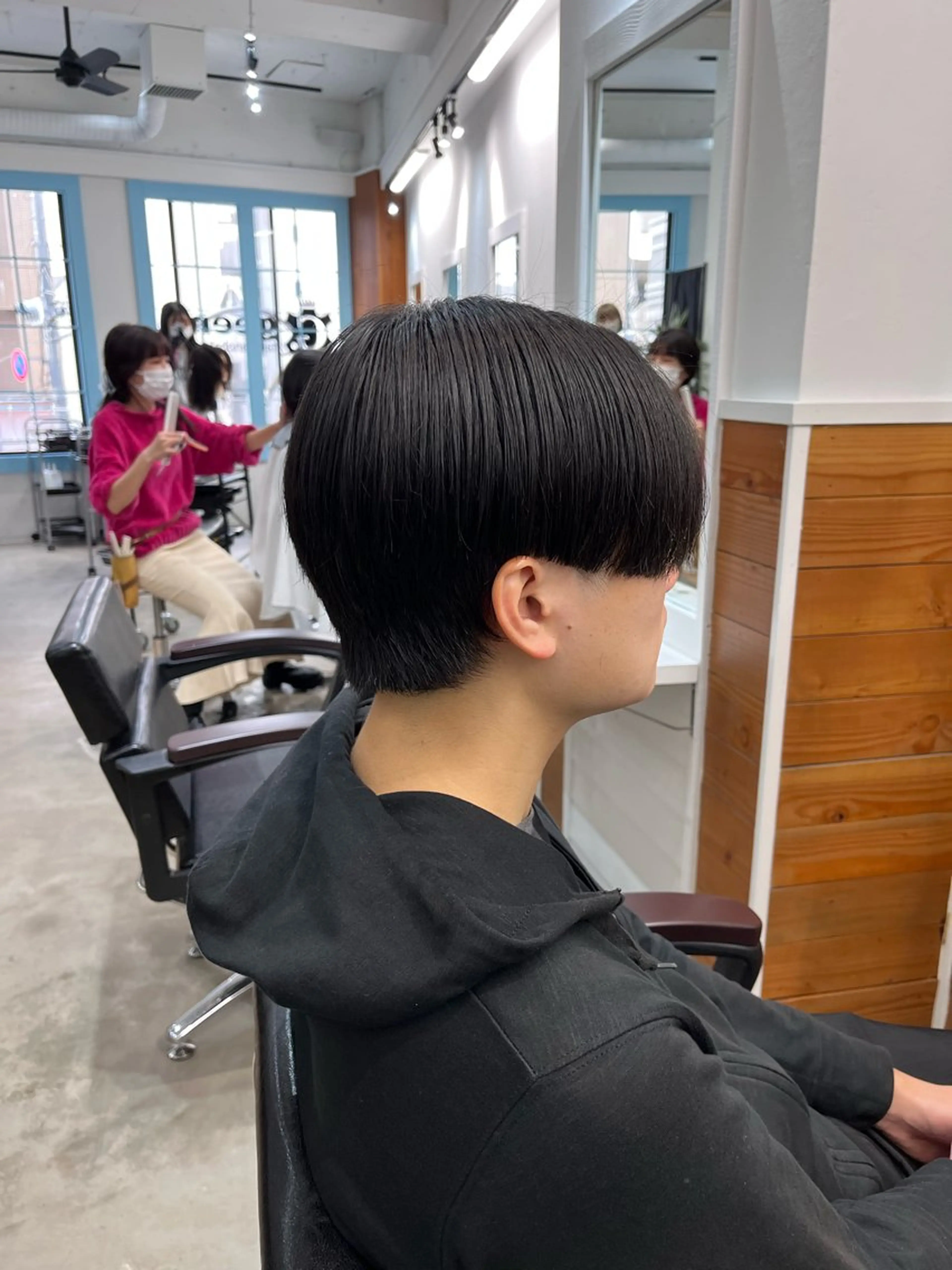 メンズ センターパート ブリーチ/縮毛矯正 ❤️‍🔥シンノスケのヘアスタイル