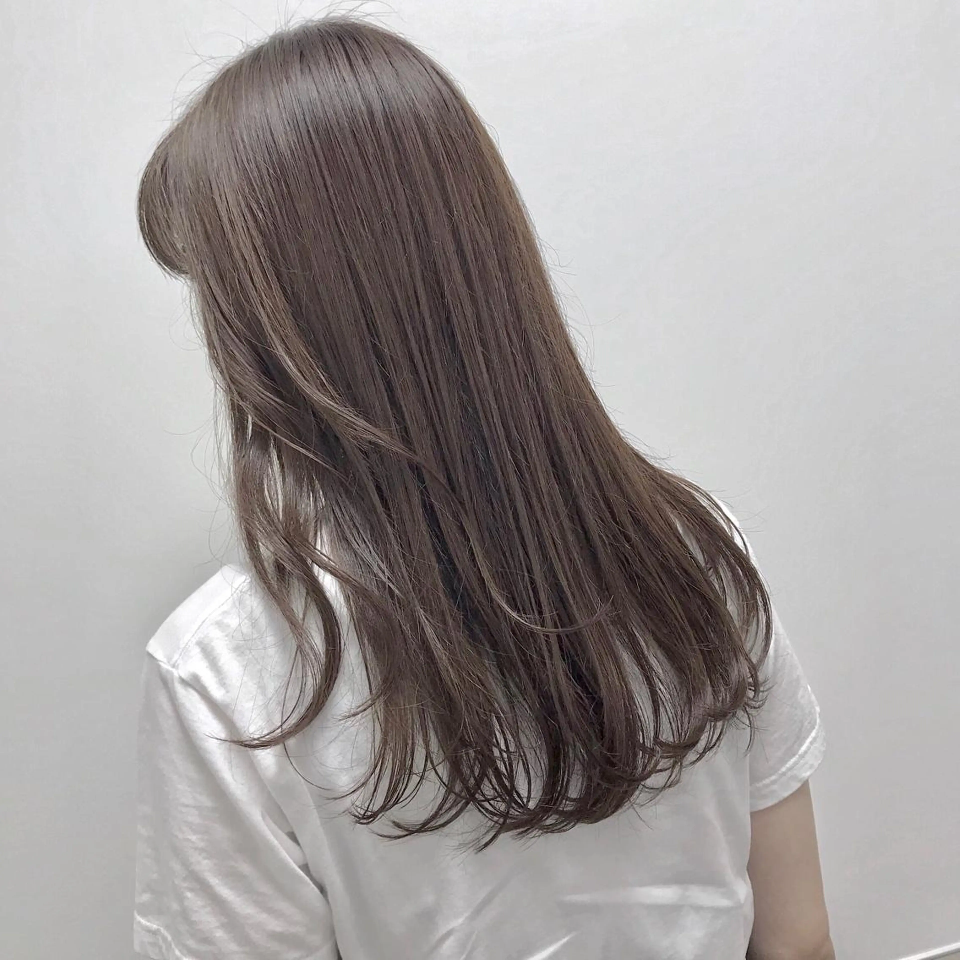 セミロング アッシュ ショート特化 /天神大名/ハルナのヘアスタイル