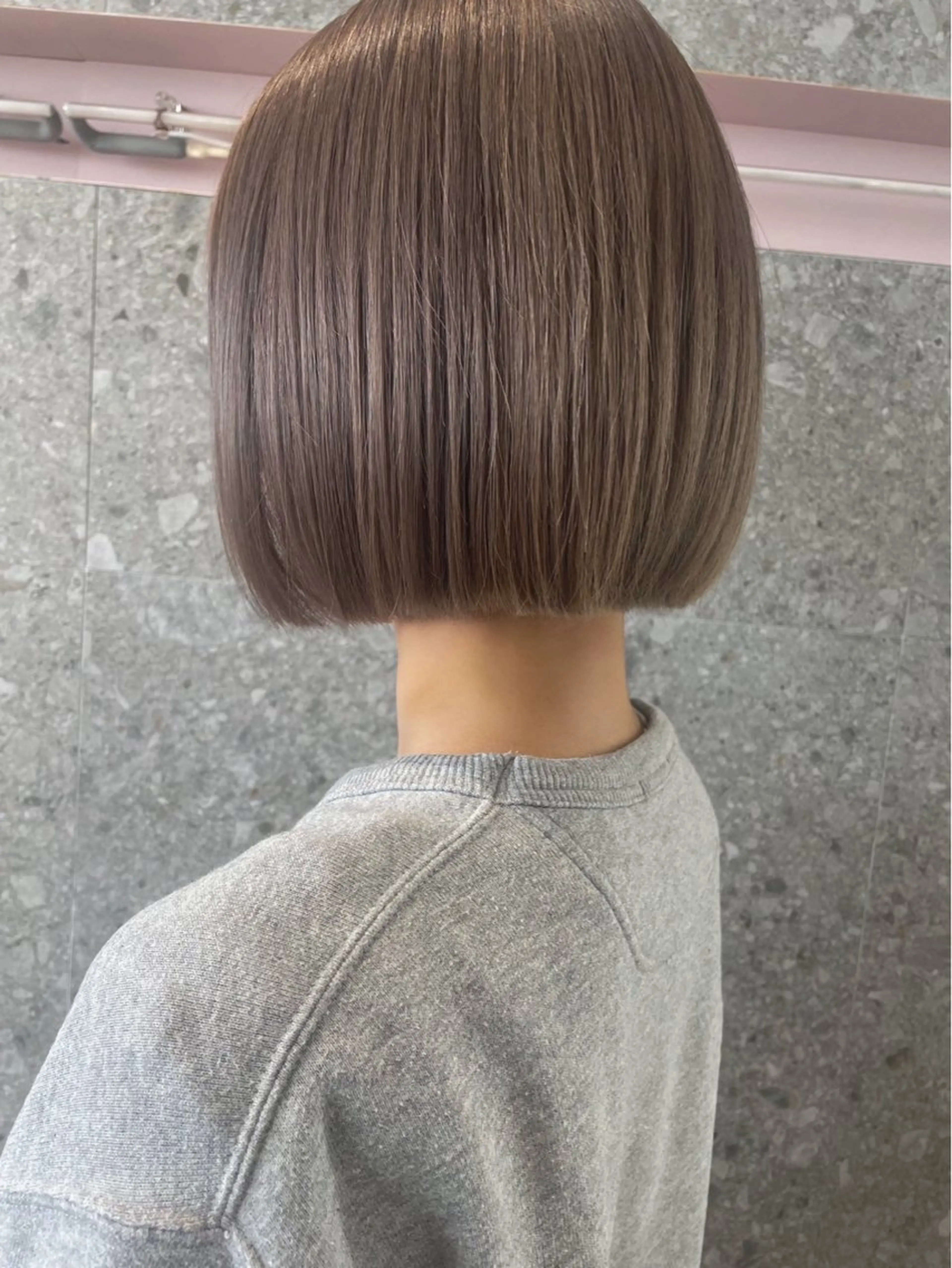 ショート カラー カット ヘアカラー トリートメント 山下 千明のヘアスタイル
