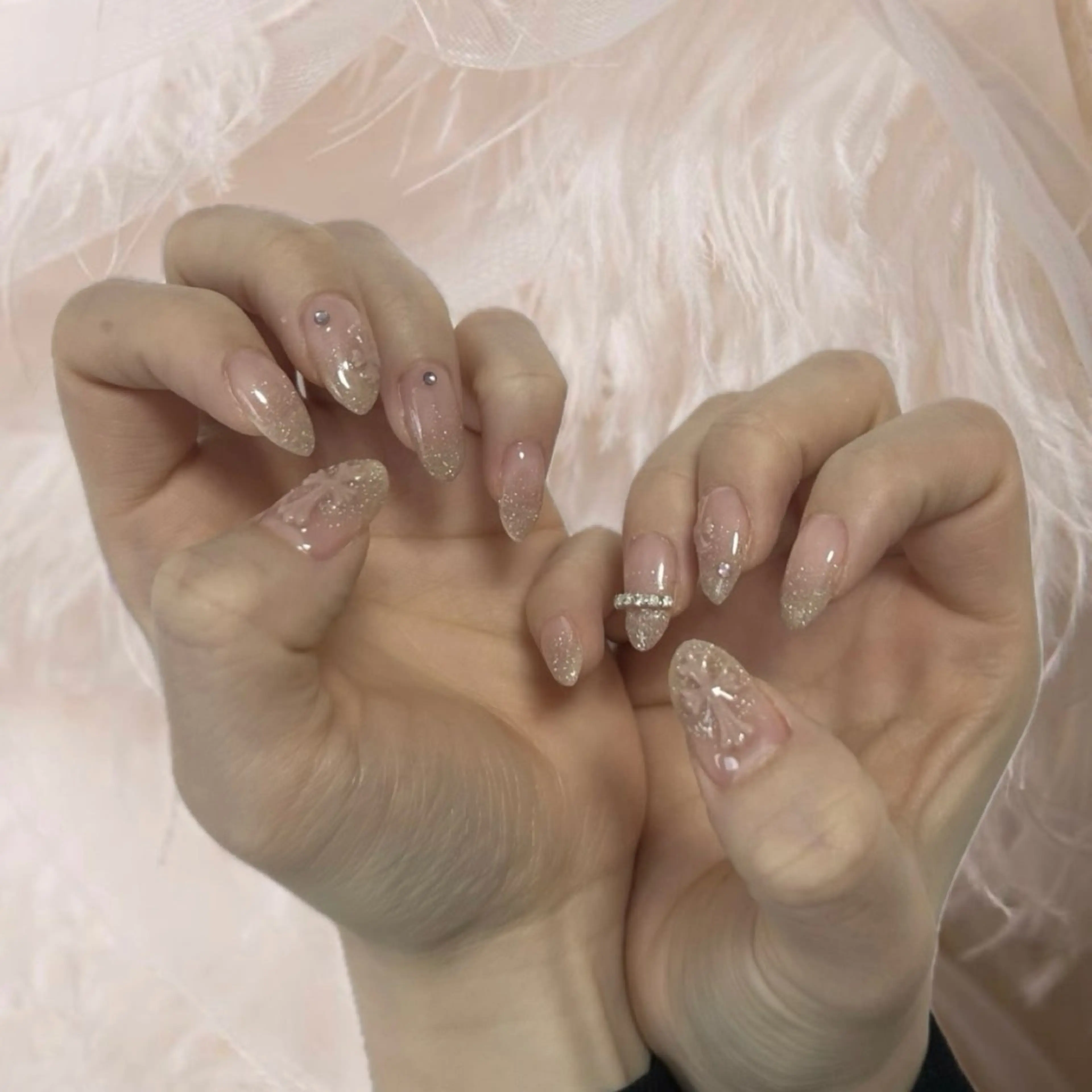 ネイル ラメ(グリッター) ラメグラデーション Luana /Anjuのネイルデザイン