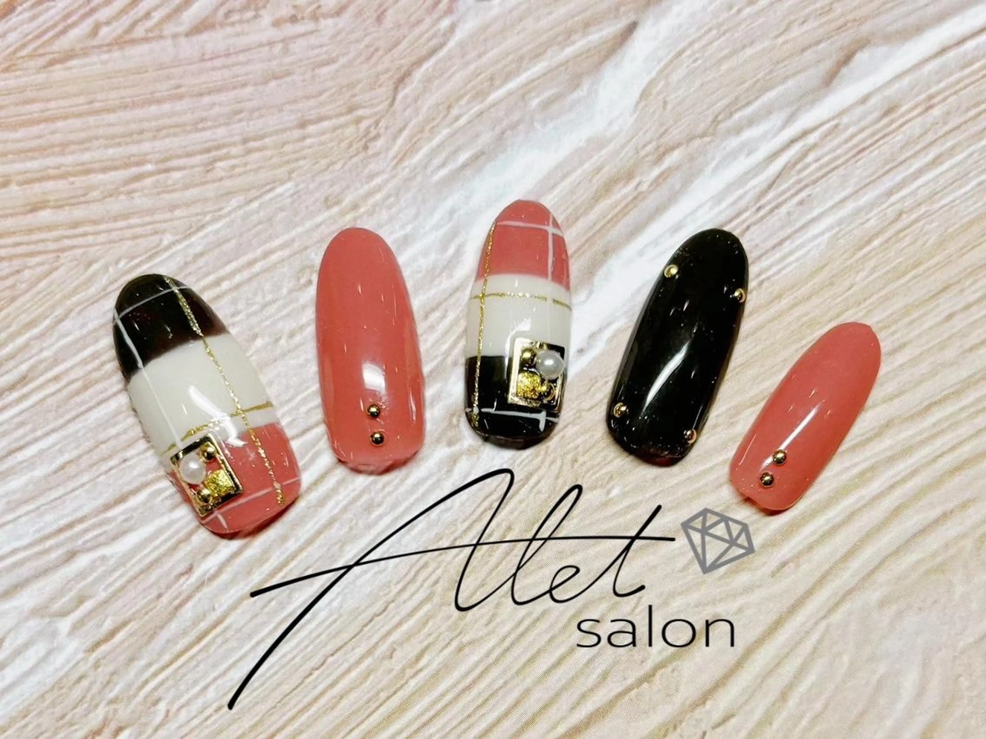 ネイル YU☆alet salon 銀座のネイルデザイン