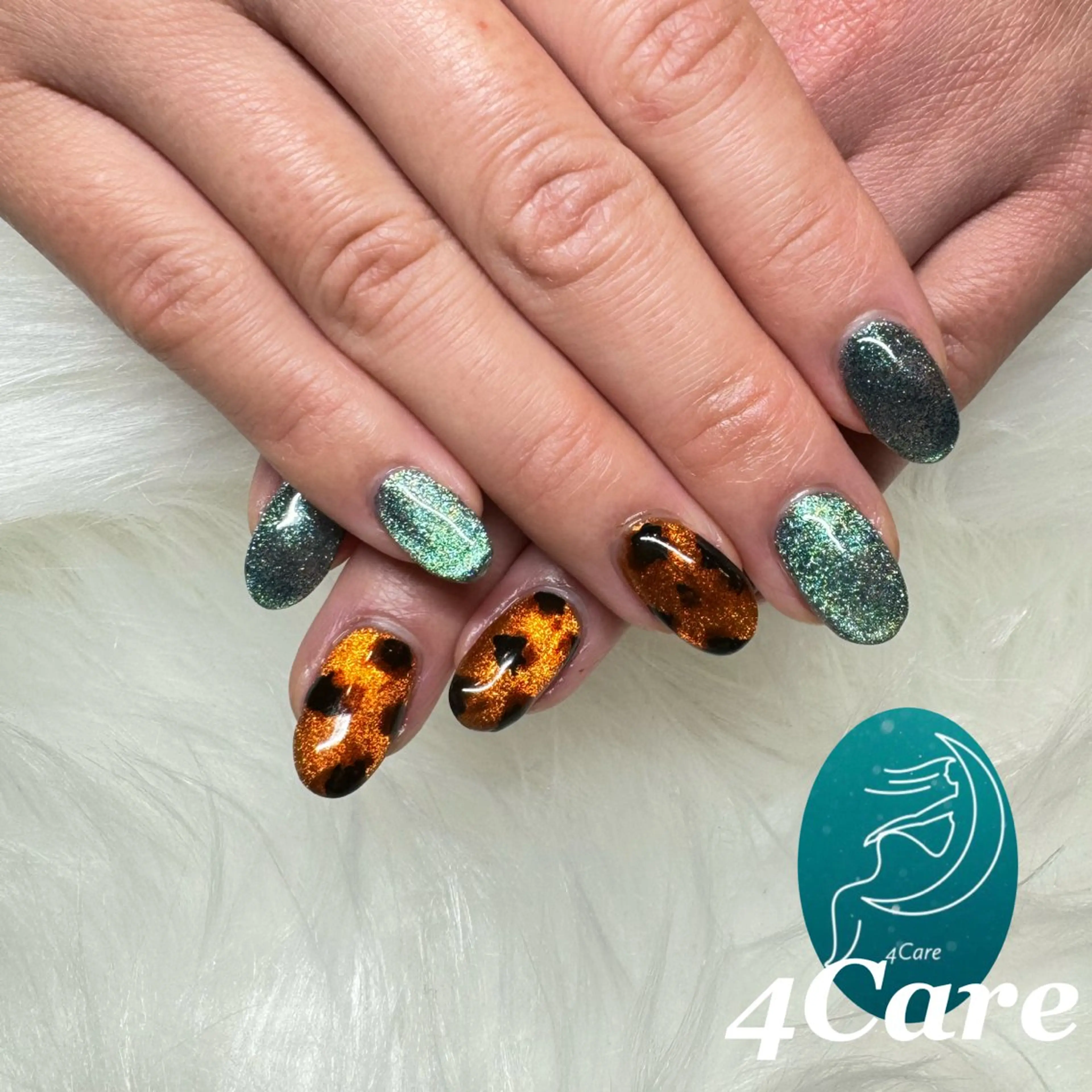ネイル ハンドネイル 4Care Yのネイルデザイン