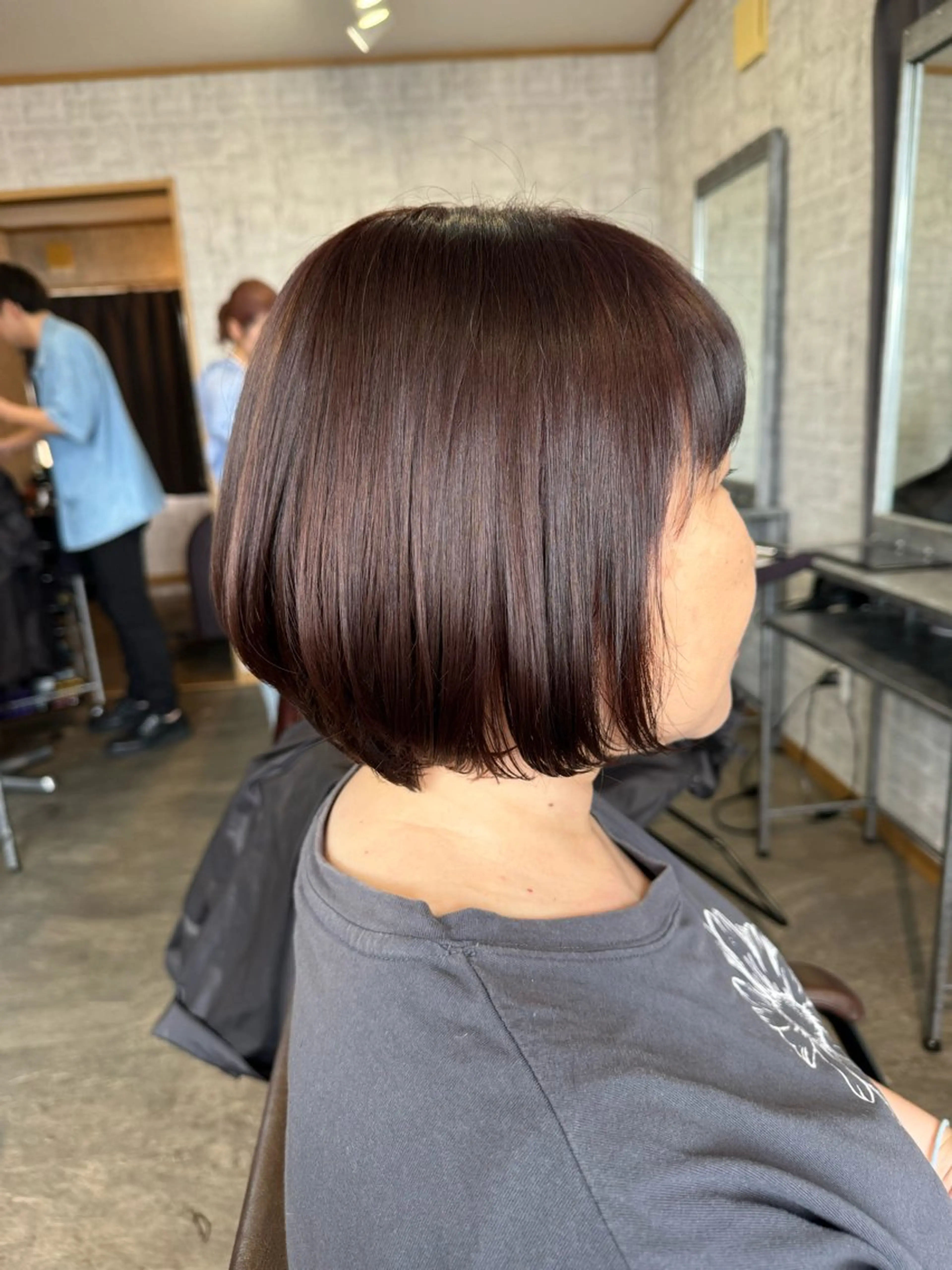 ショート カラー ボブ 月館 怜奈のヘアスタイル