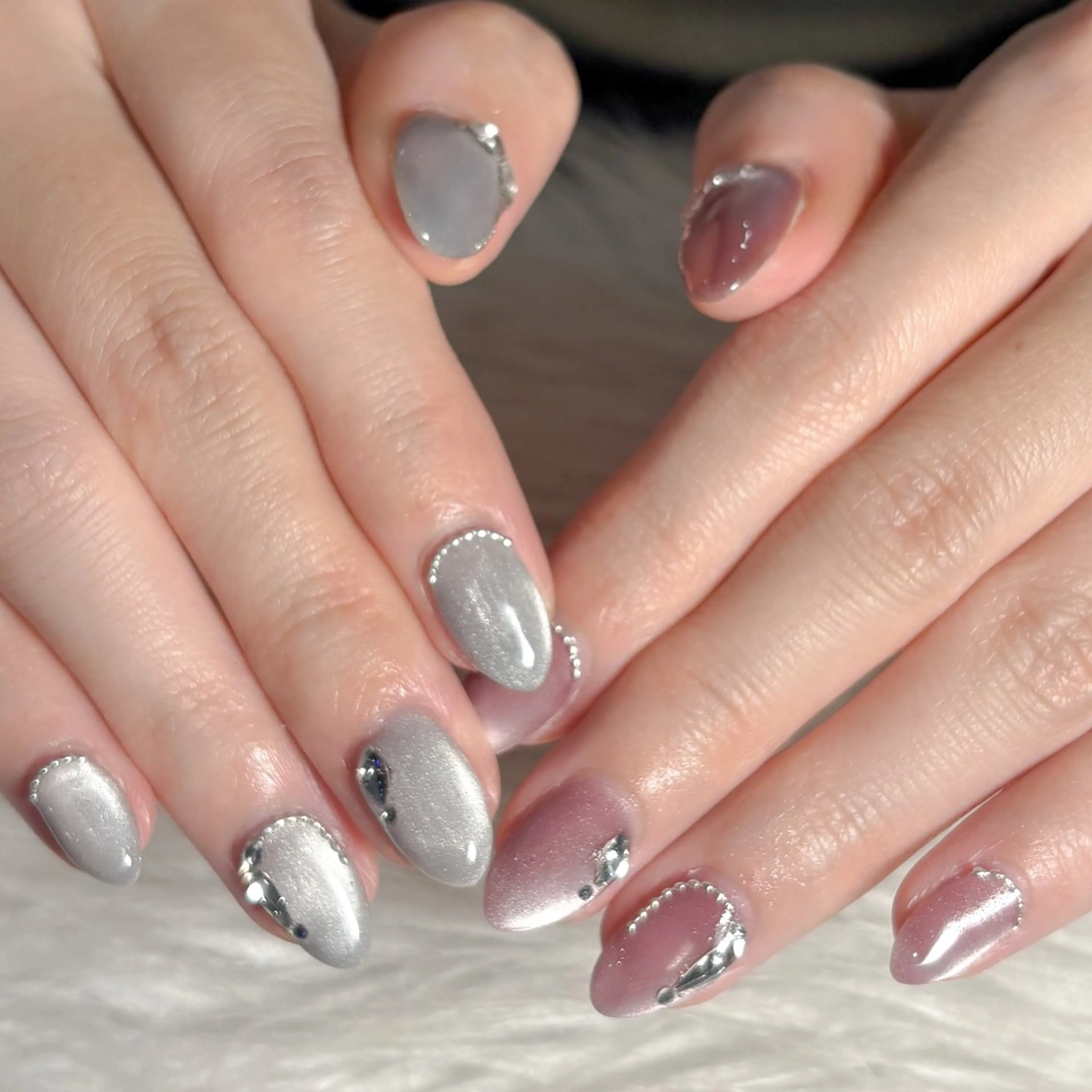 ネイル ハンドネイル LAVISH manaのネイルデザイン