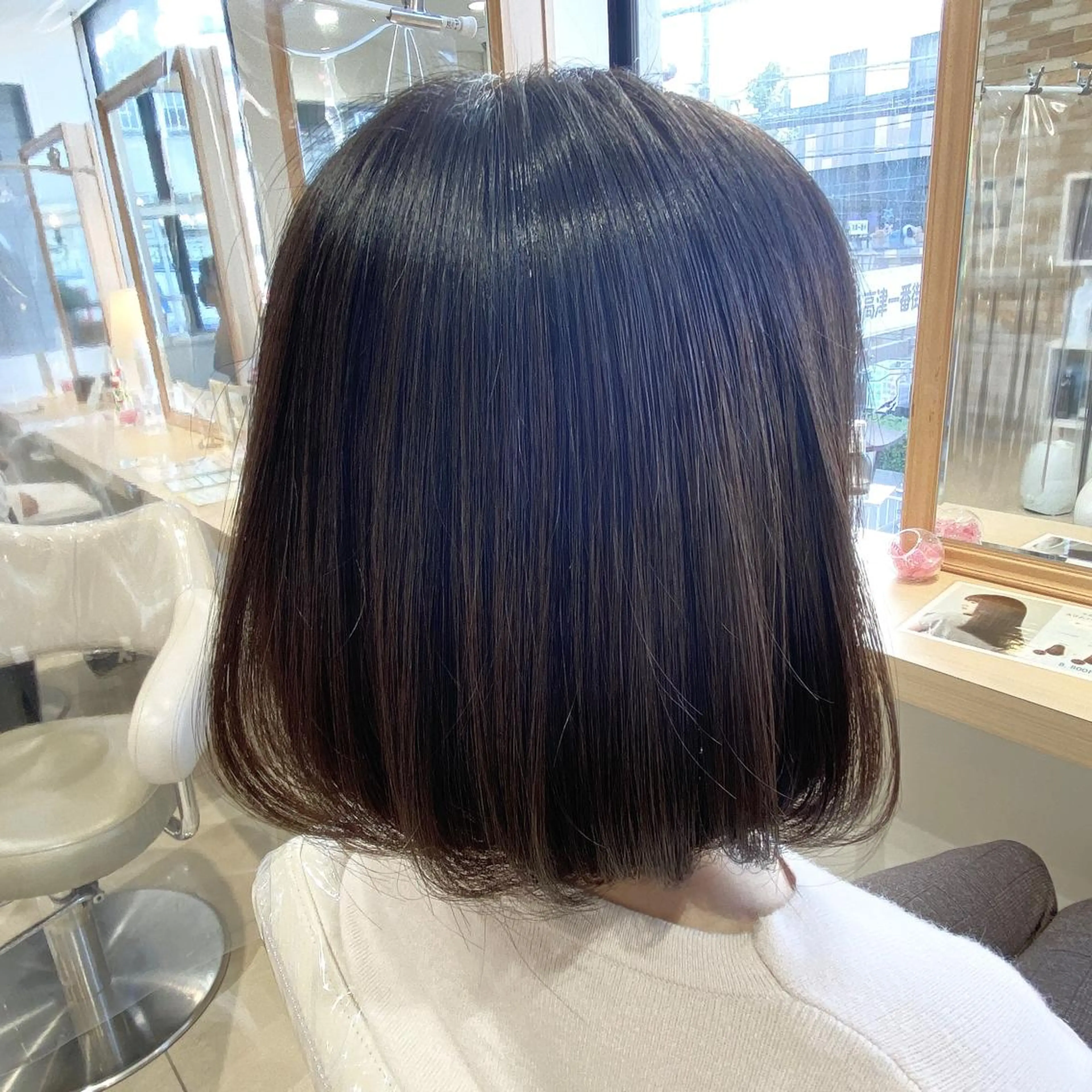 ミディアム ボブ 髪質改善/透感カラー 山下輝人のヘアスタイル