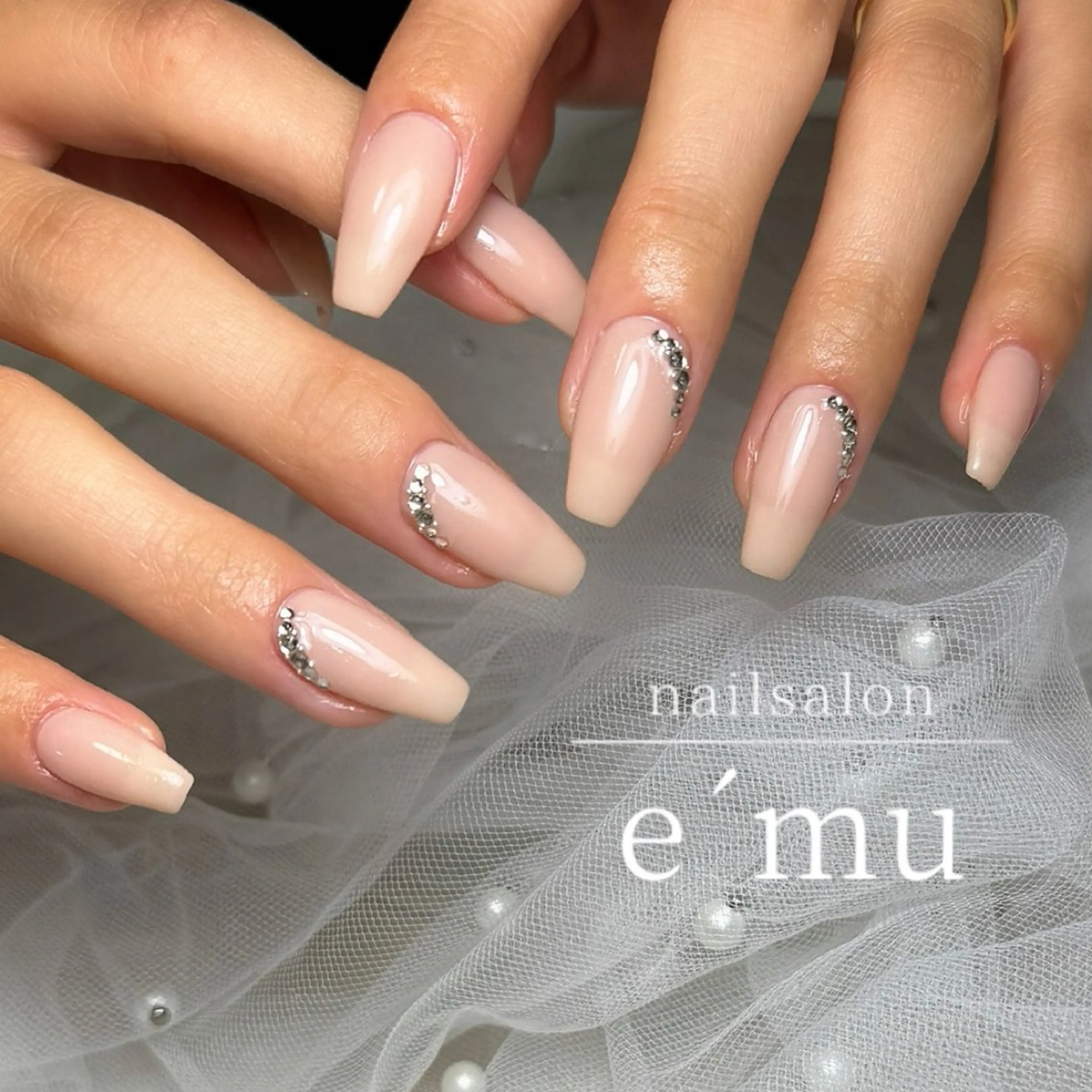 ネイル ハンドネイル nailsalon e´muのネイルデザイン