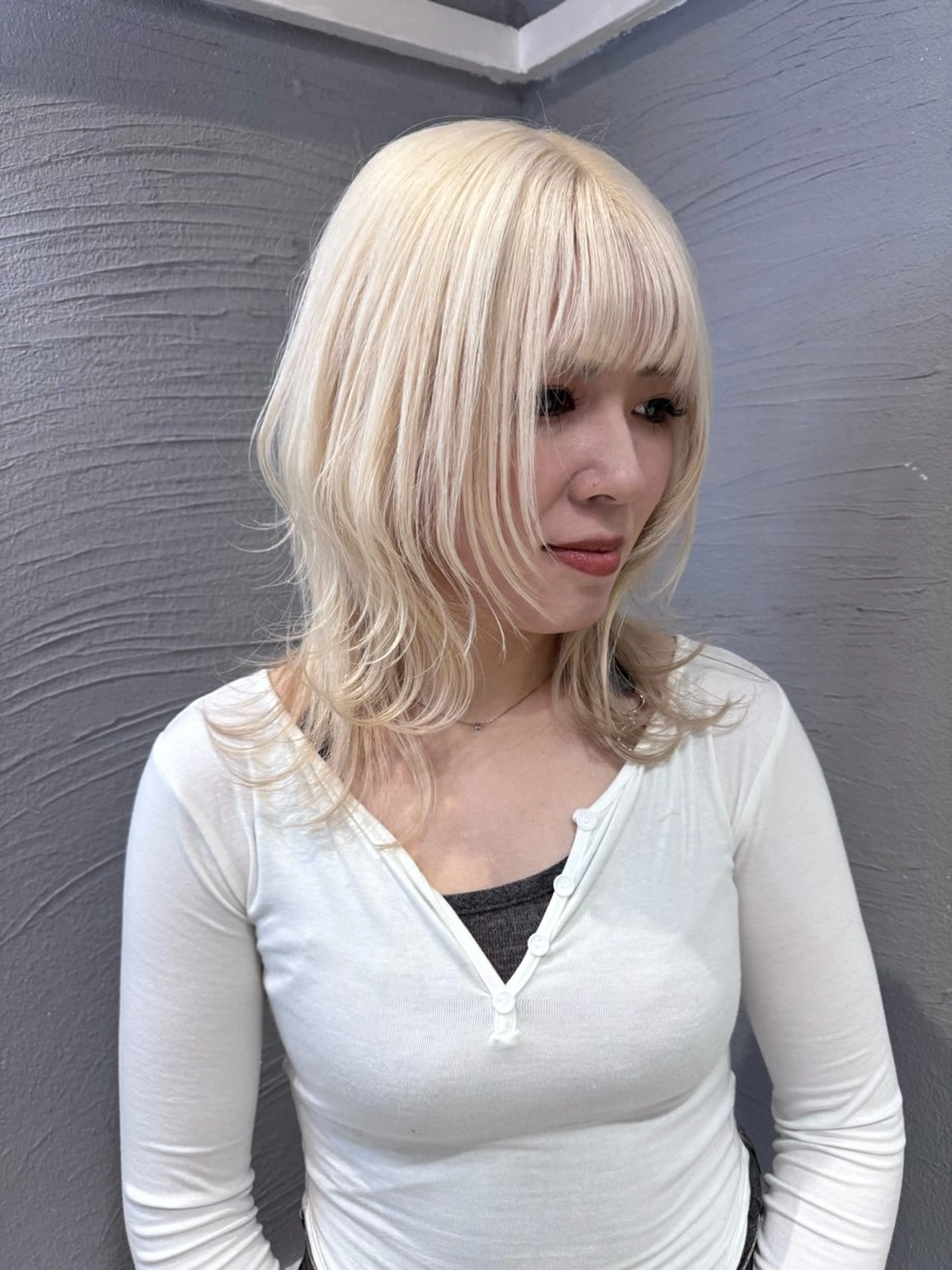 ミディアム カラー dao/ミルクティー /ブラウン/ブロンドのヘアスタイル