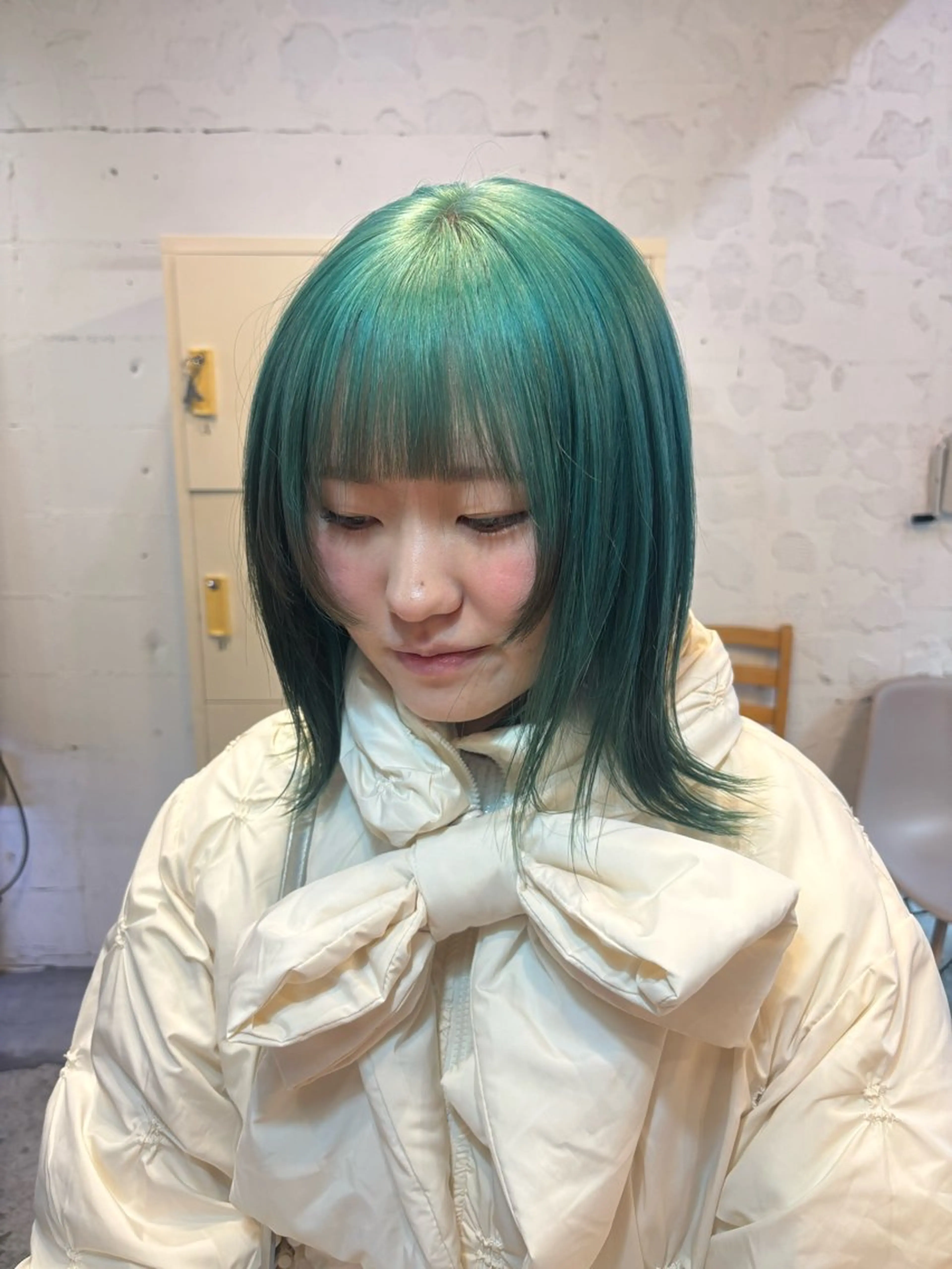 ミディアム カラー カット ヘアカラー トリートメント ヘアセット レイヤーボブ🎵 ブリーチ/りりのヘアスタイル