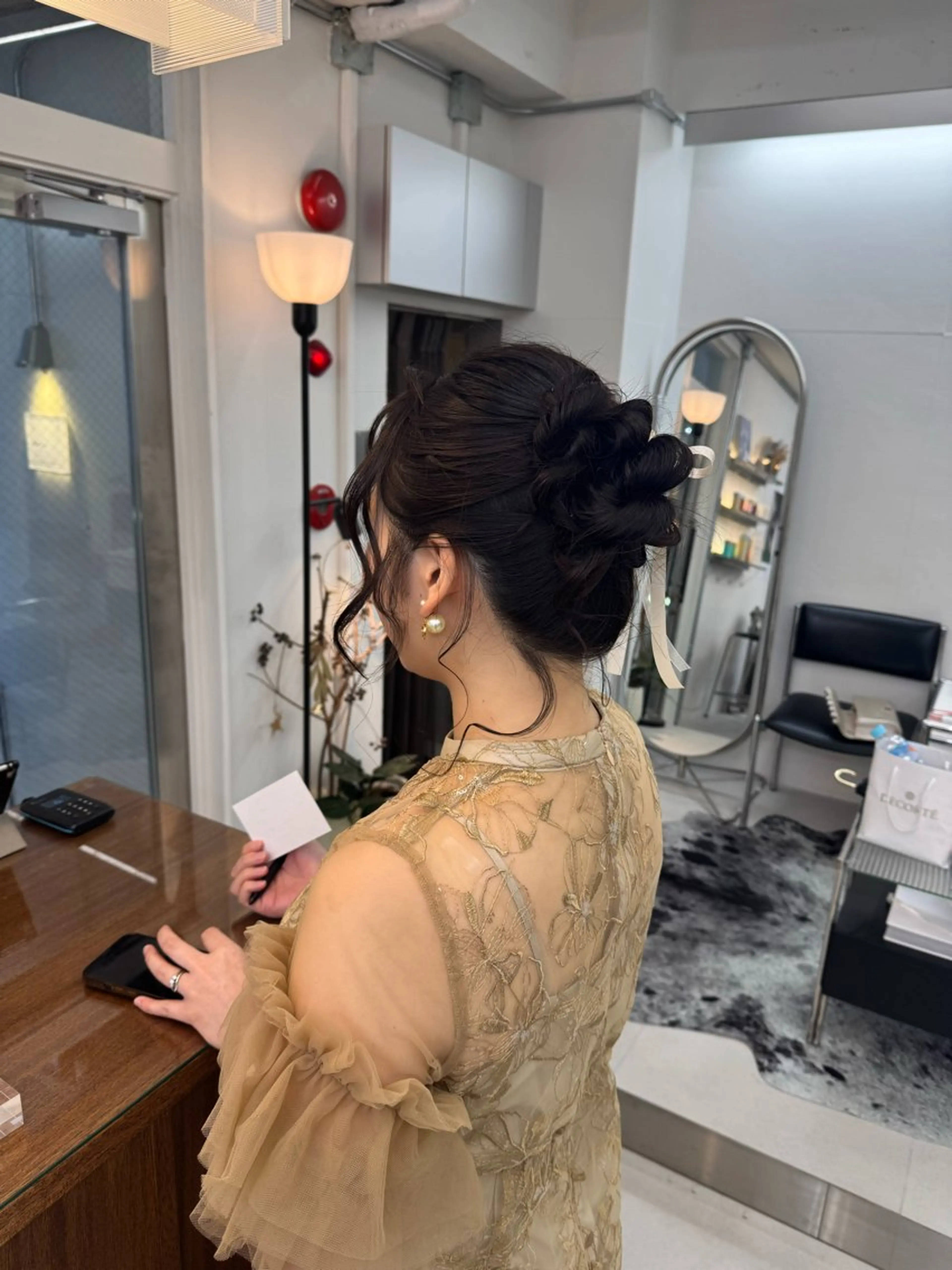 セミロング ヘアアレンジ MIES amane(アマネ)のヘアスタイル