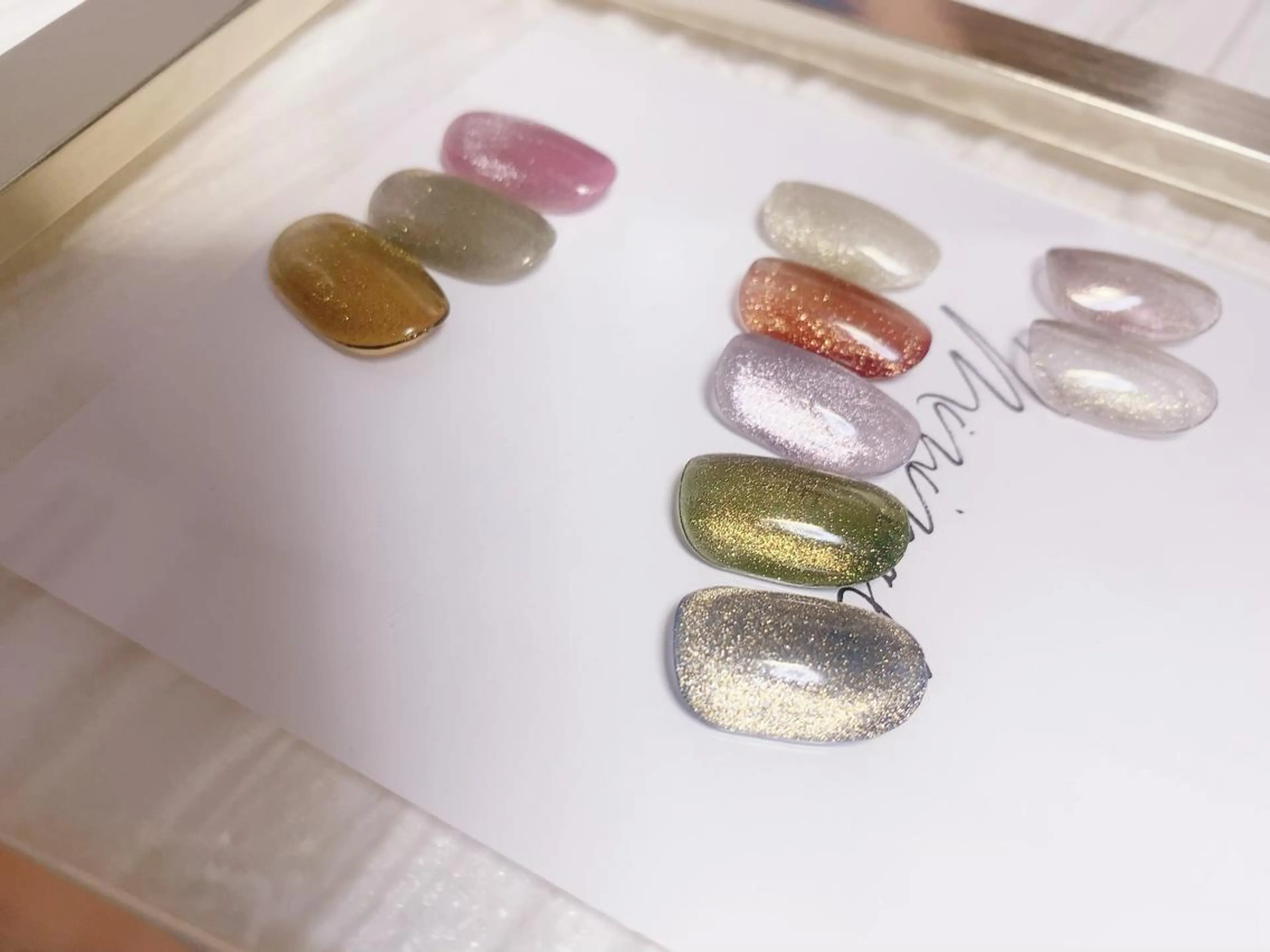 ネイル ジェルネイル マグネットネイル ハンドネイル irooo 21のネイルデザイン