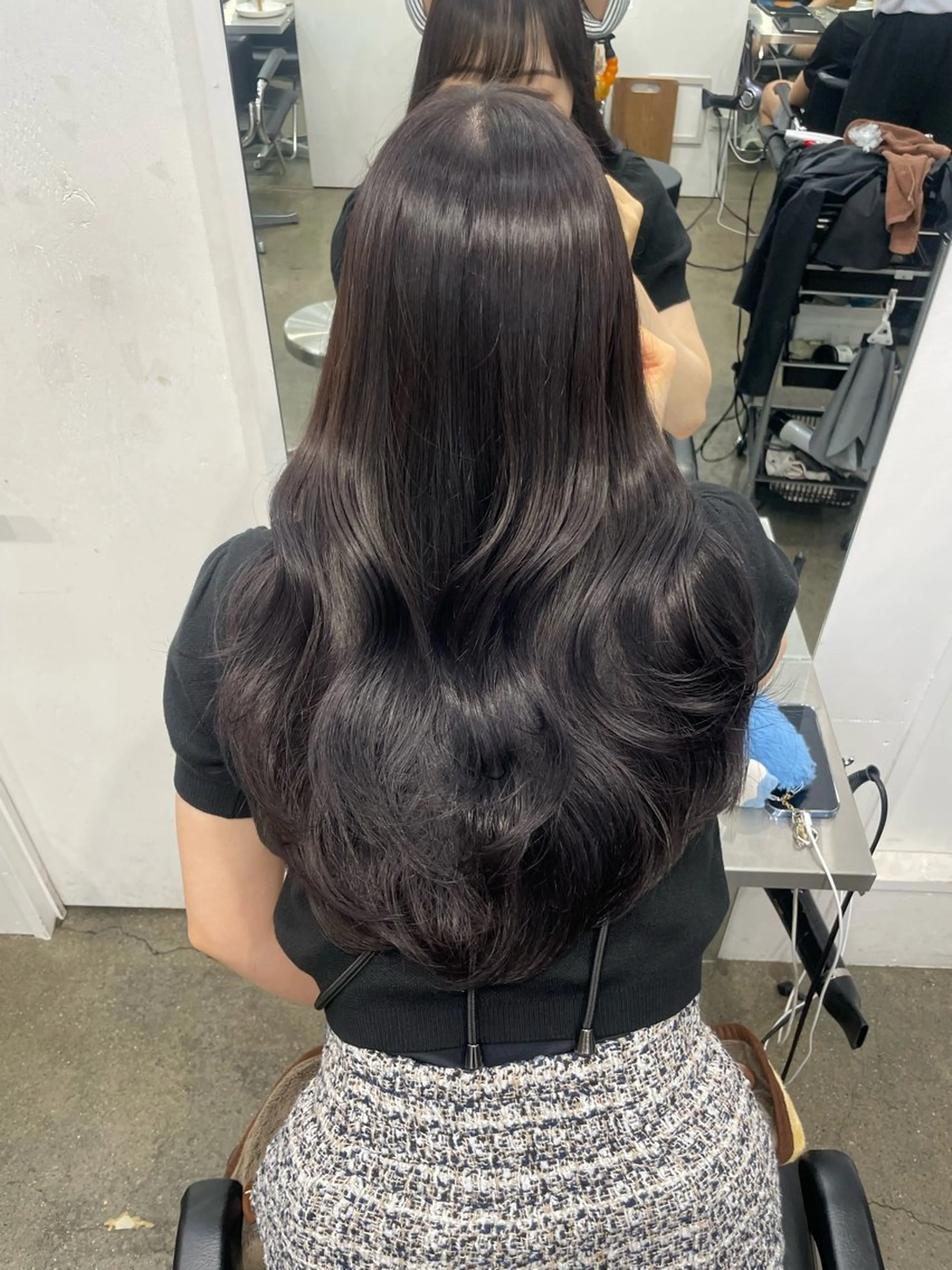 ロング カラー アディクシーカラー ディープラベンダー ラベンダーカラー くびれヘア 韓国風ヘア カット ヘアカラー ♡🪞韓国スタイル/ MISATO🪞♡のヘアスタイル