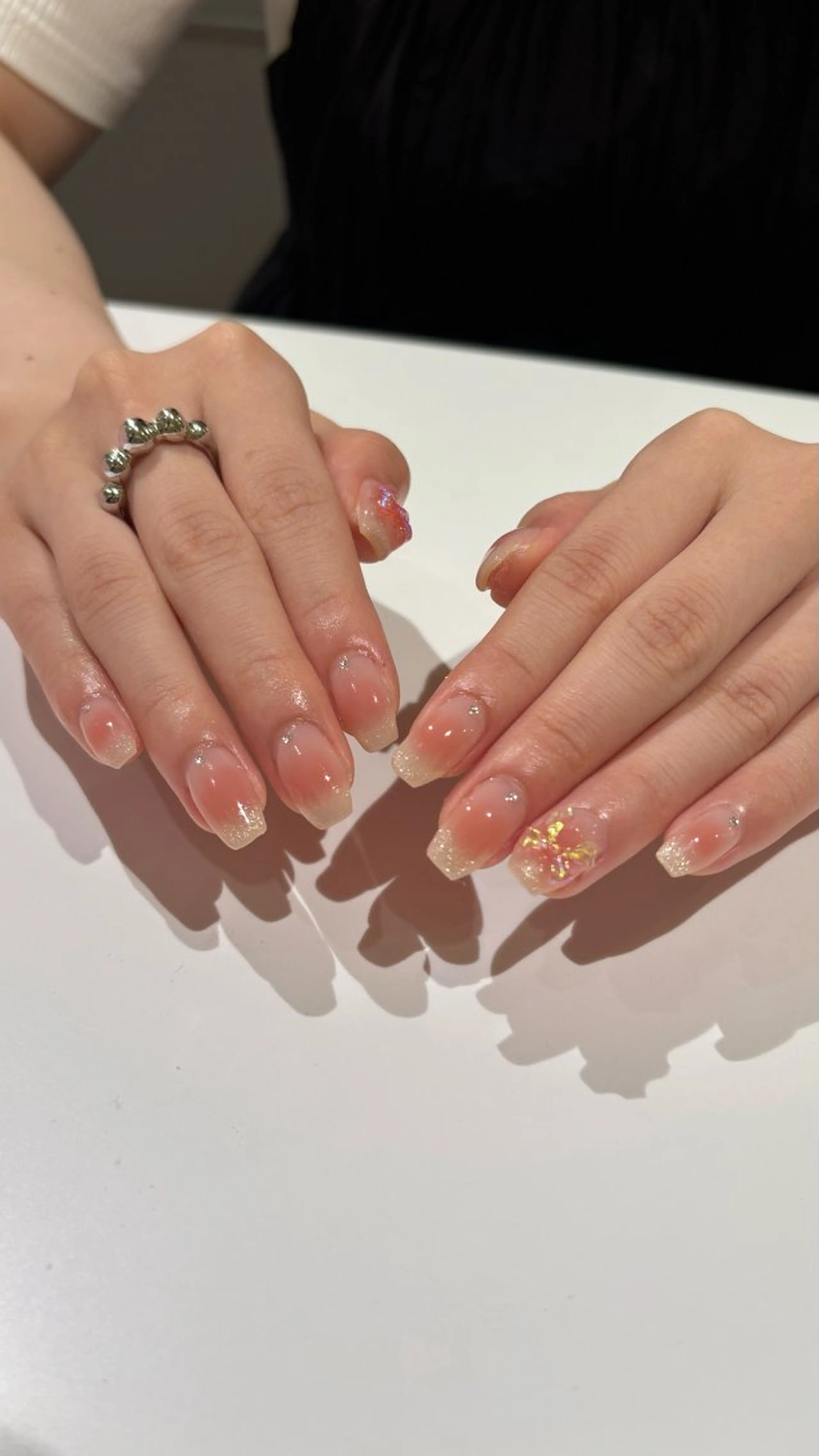 ネイル ハンドネイル 🤍 YUI 🤍のネイルデザイン