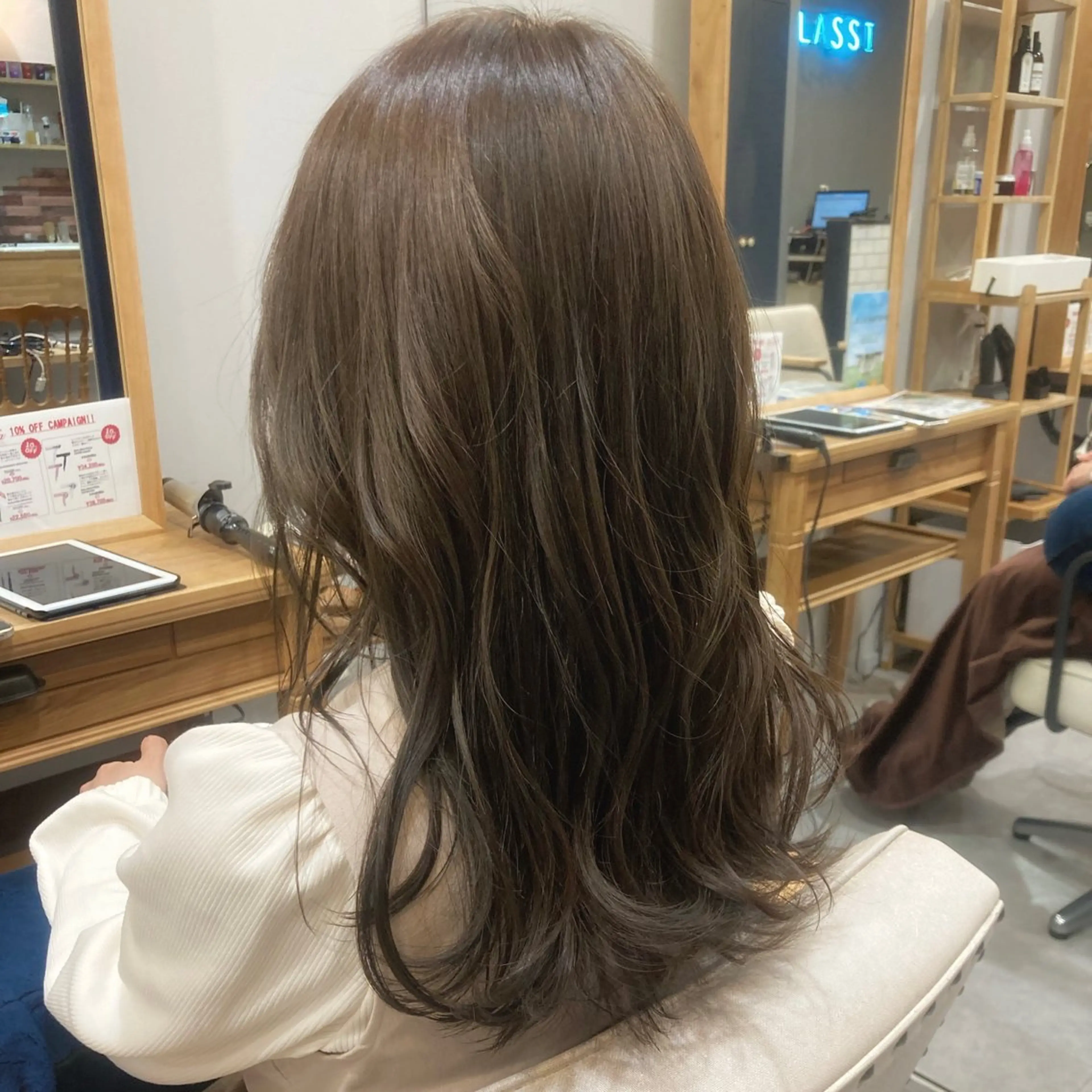 ロング アッシュ アッシュグレー アッシュグレージュ 🌈似合わせカット 中村隆寛のヘアスタイル