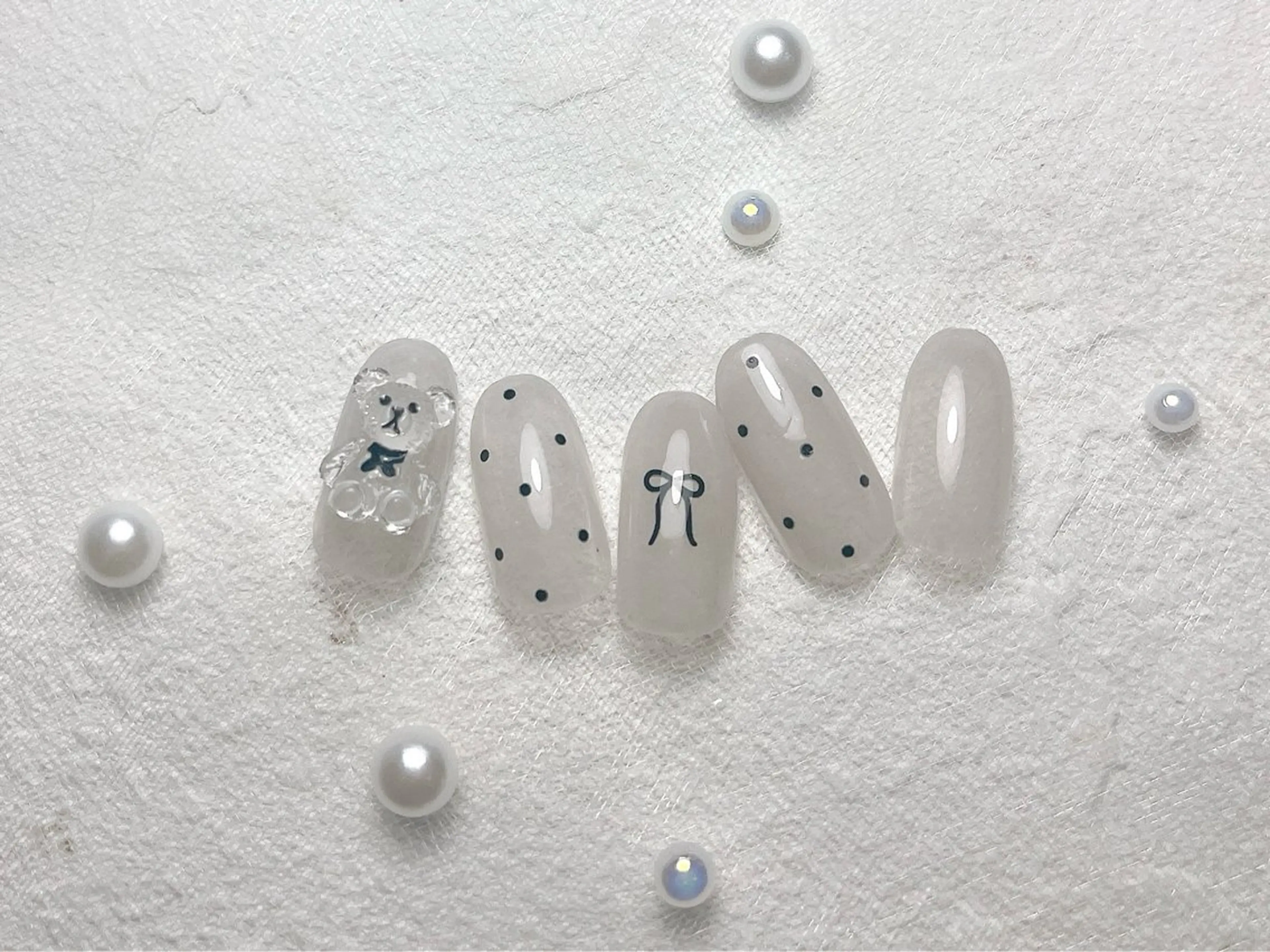 ネイル オーロラネイル フットネイル フレンチネイル ジェルネイル マグネットネイル kiki nail たまプラーザのネイルデザイン