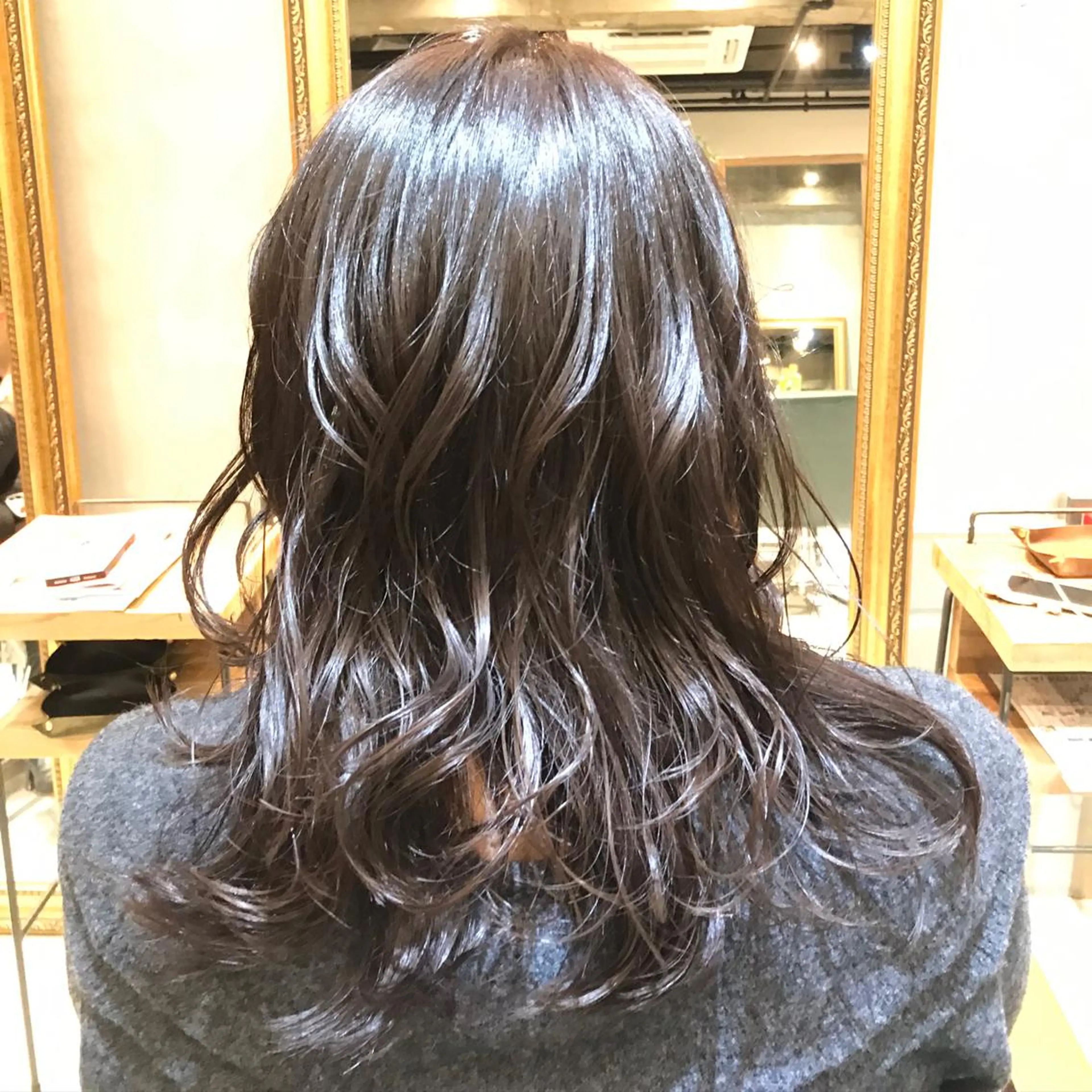 セミロング パーマ glowm by affect所属・glowm店長 加藤翔太のヘアスタイル