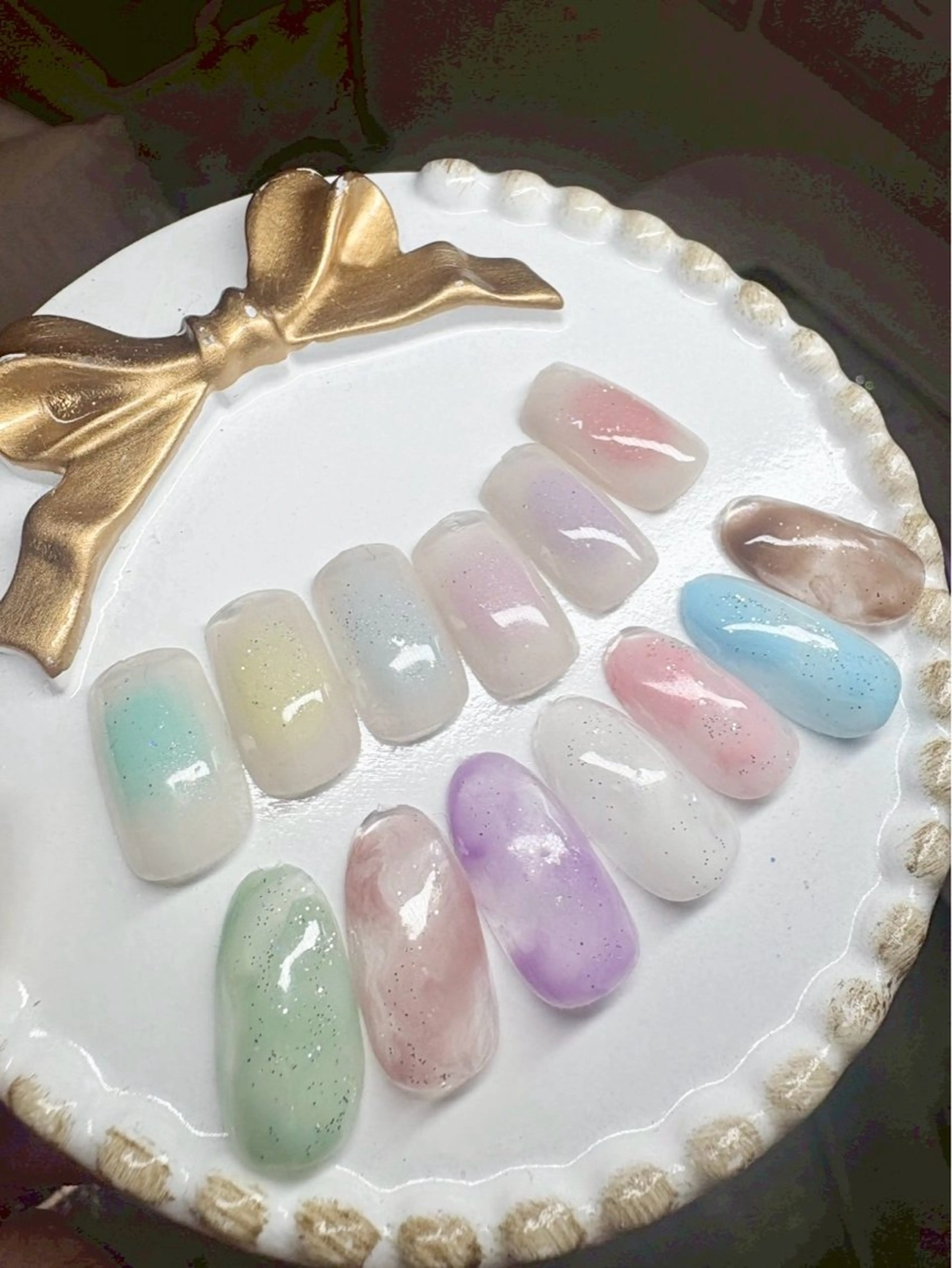 ネイル チークネイル ニュアンスネイル 黒須莉奈 IRYのネイルデザイン