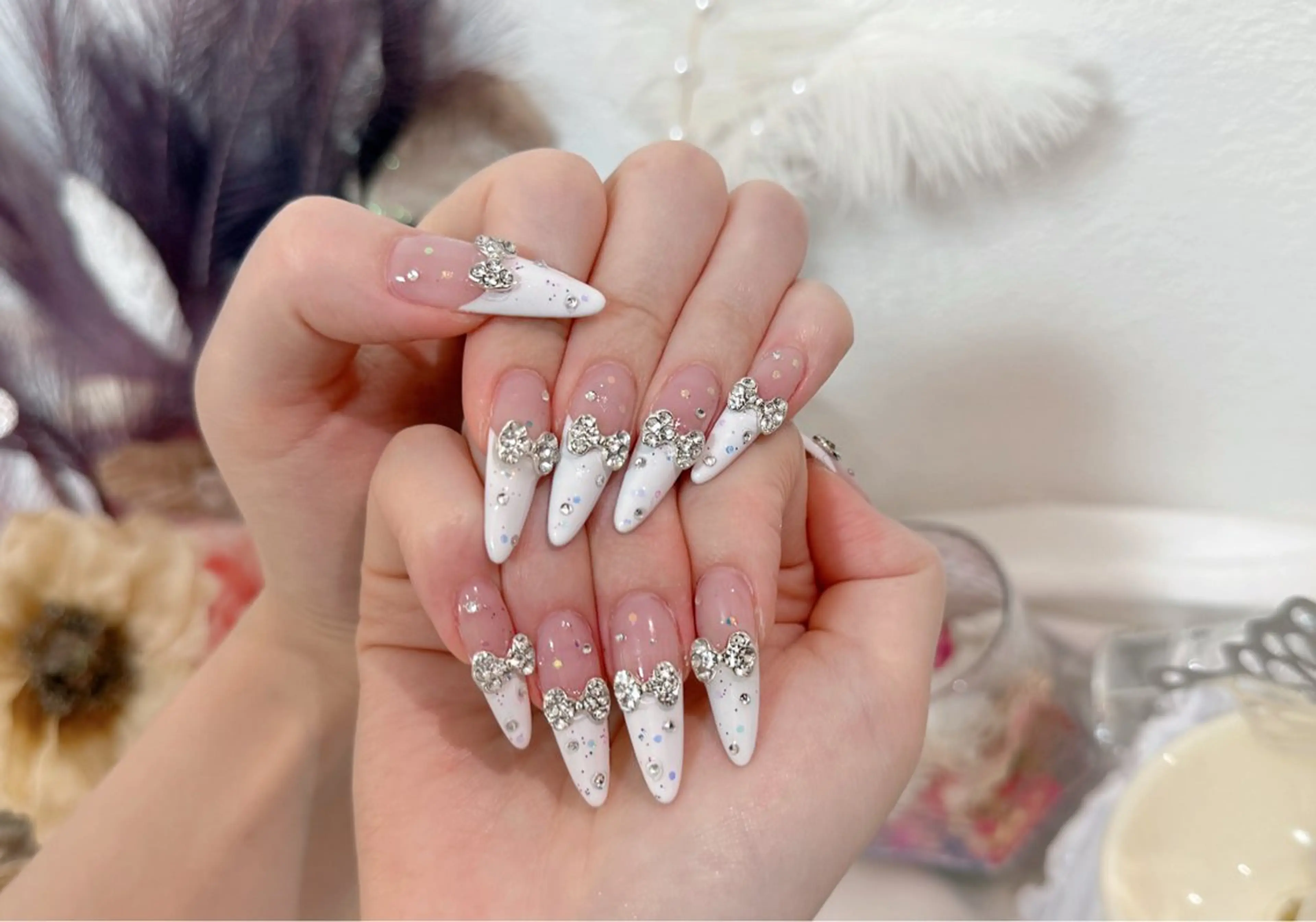 ネイル ハンドネイル 渋谷T&B  みお ロング無制限⭐️のネイルデザイン