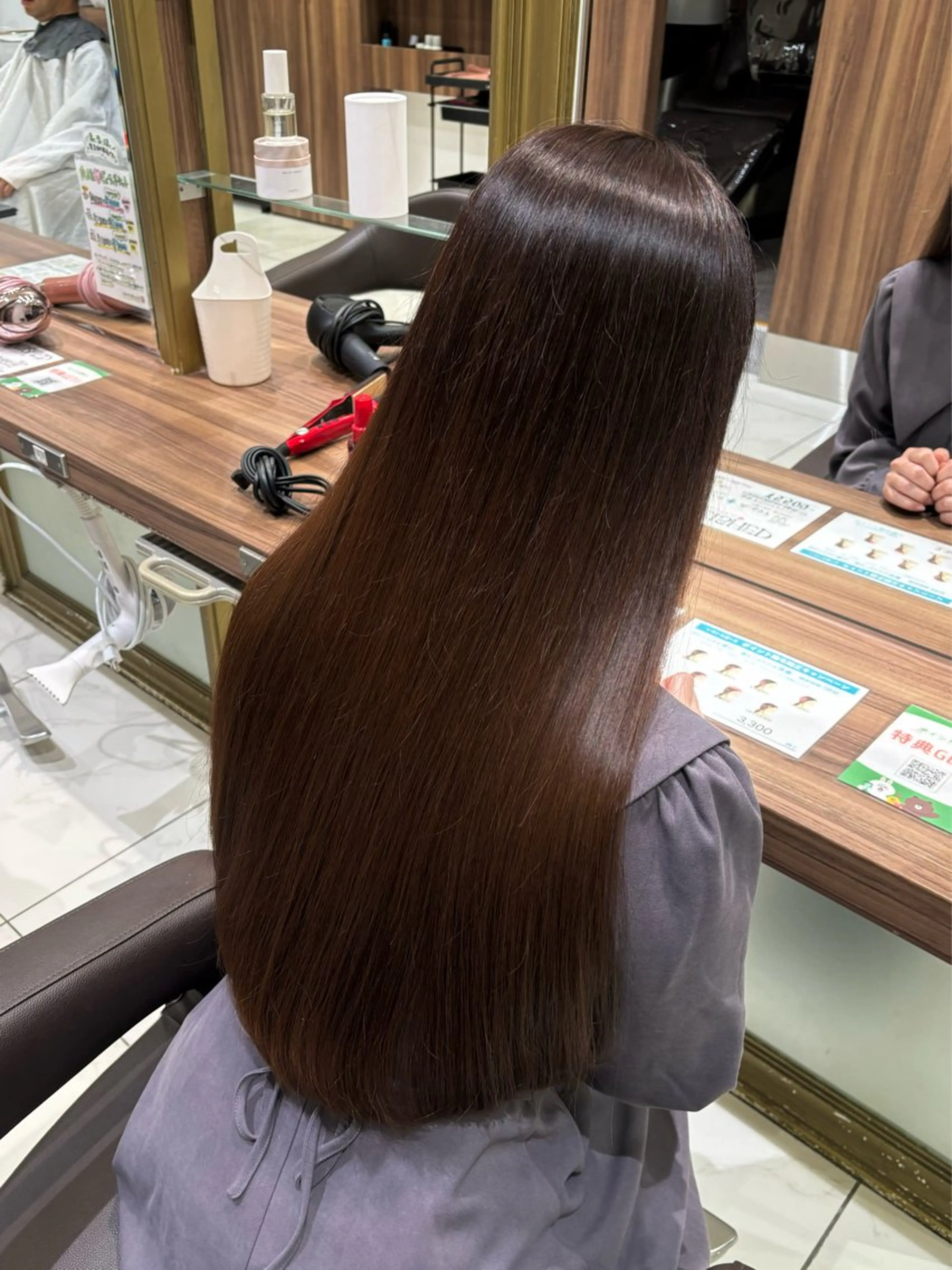 ロング カラー ヘアカラー 兵頭こころ モデル様募集中🎀のヘアスタイル