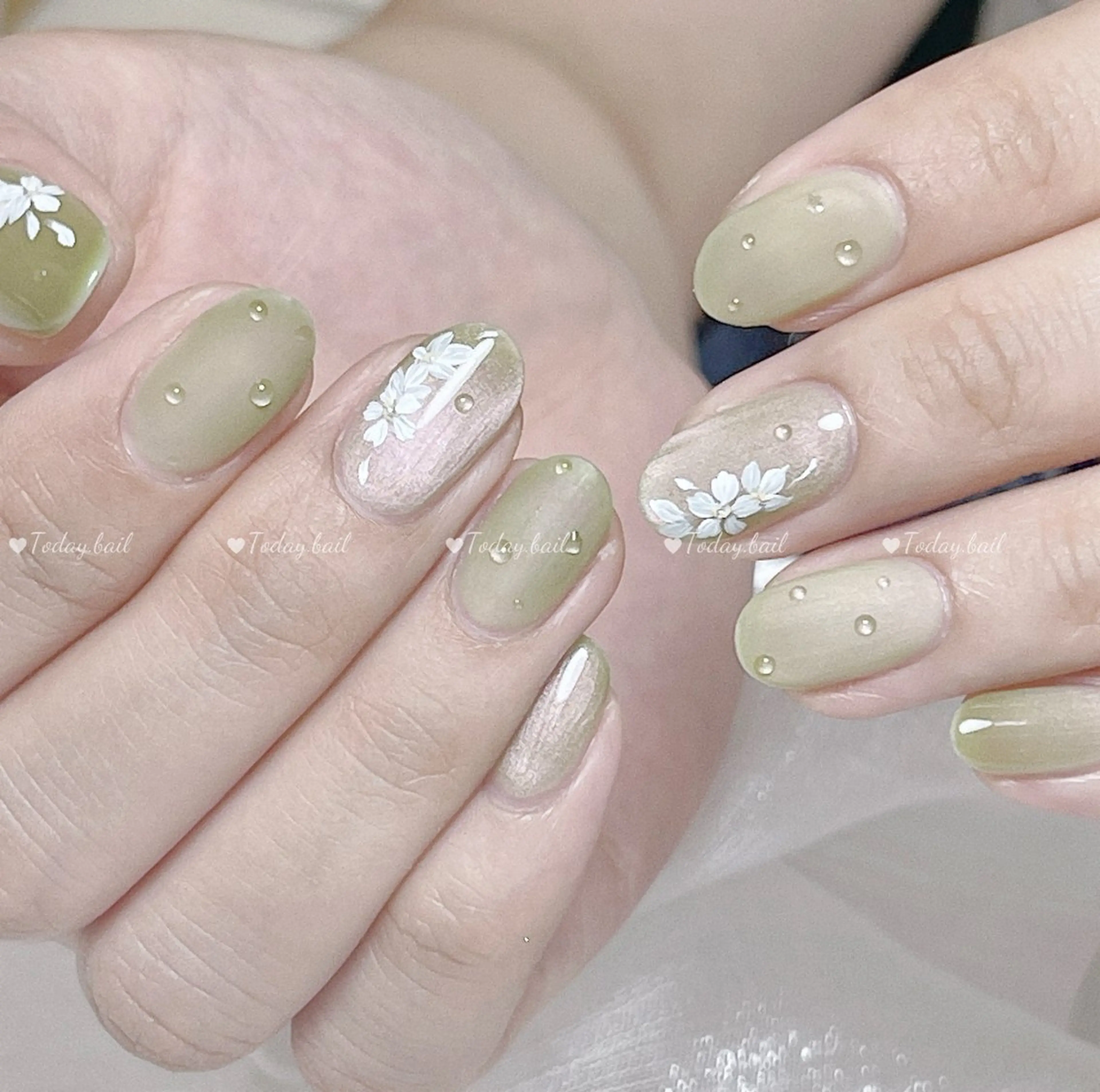 ネイル ハンドネイル 🎀Today nail💅のネイルデザイン