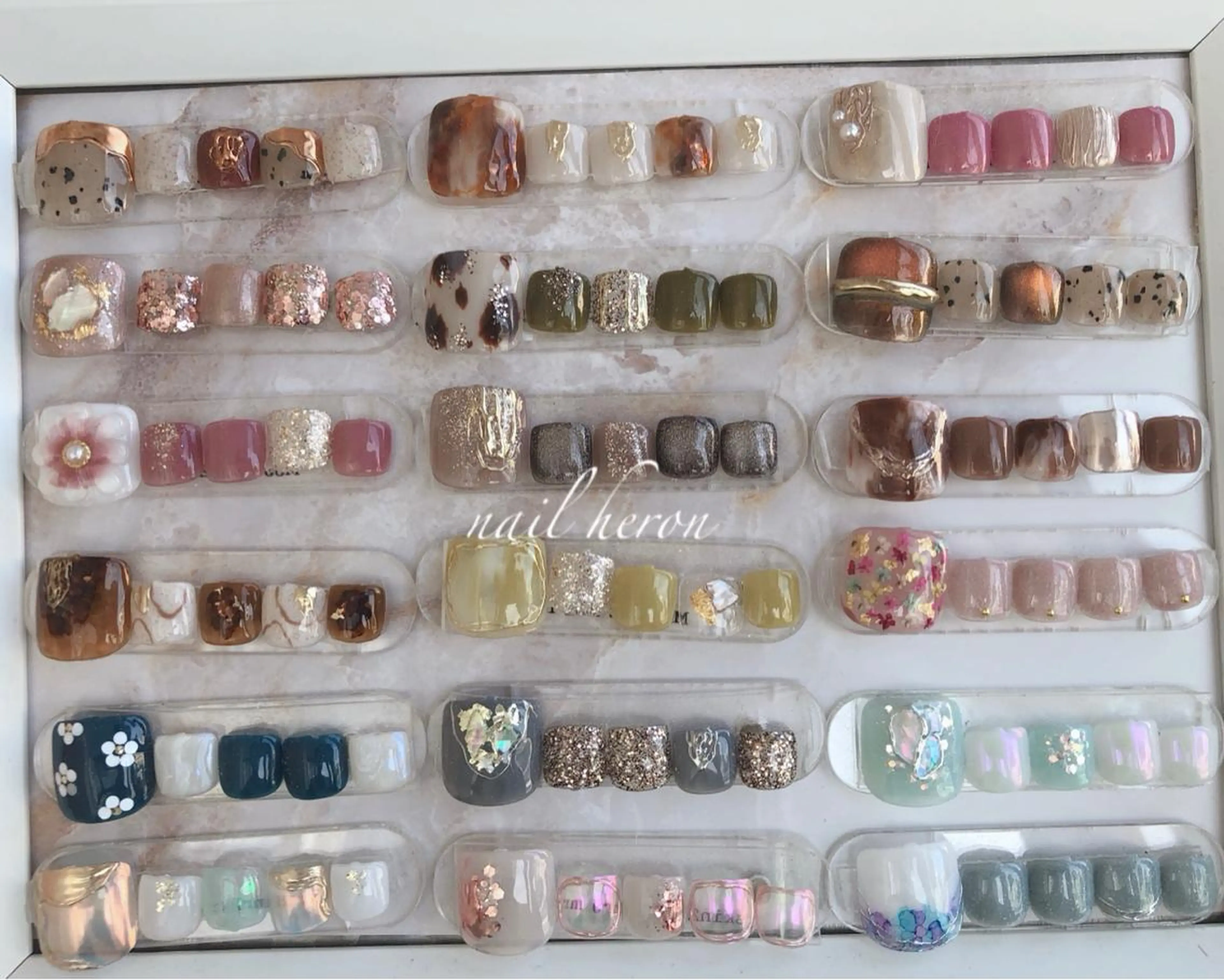 ネイル アートネイル フットネイル フットネイル saki_ nail heronのネイルデザイン