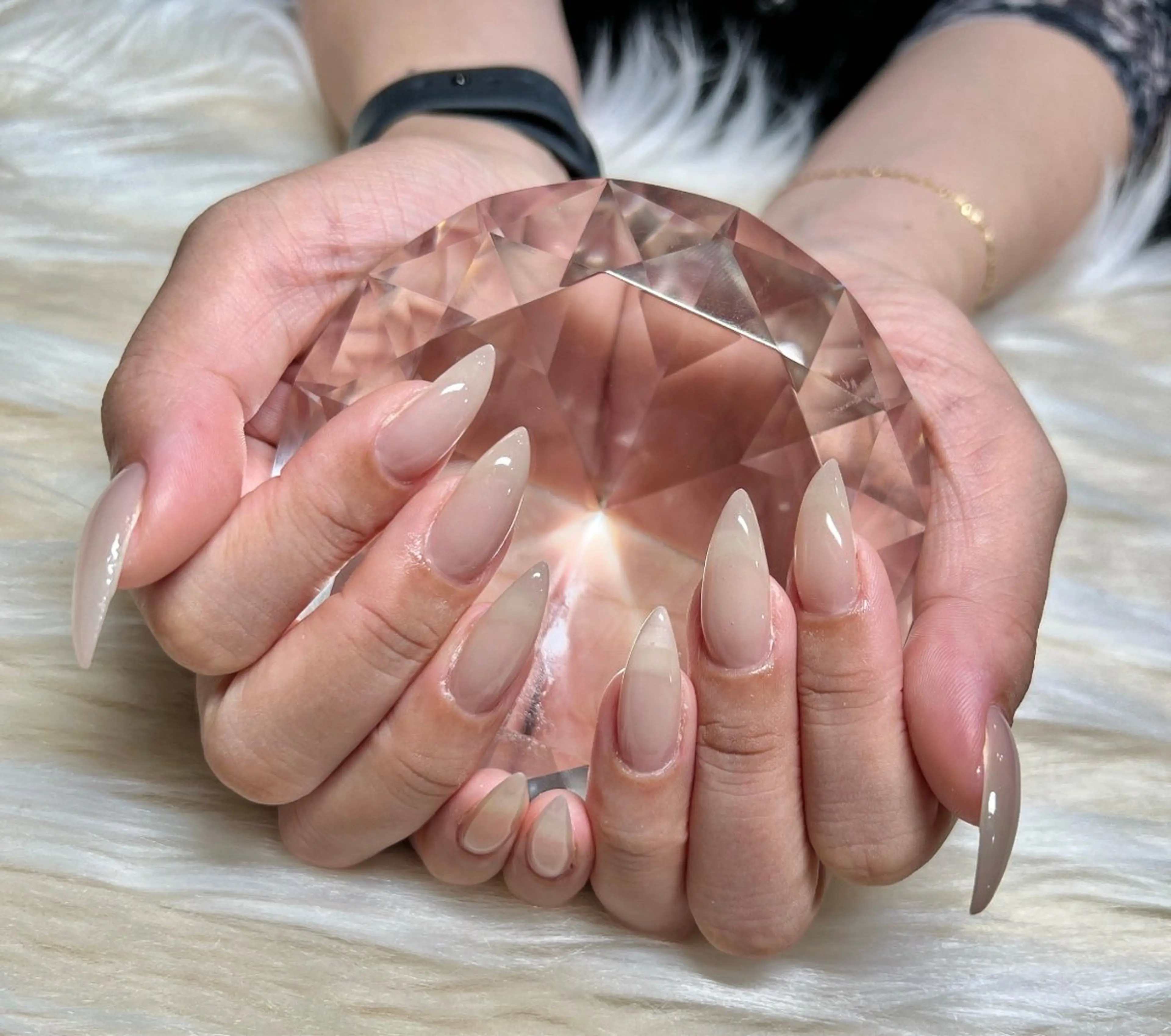 ネイル 長さ出し フレンチネイル ジェルネイル グラデーション 韓国ネイル ハンドネイル Nail&eye Belire 新宿のネイルデザイン