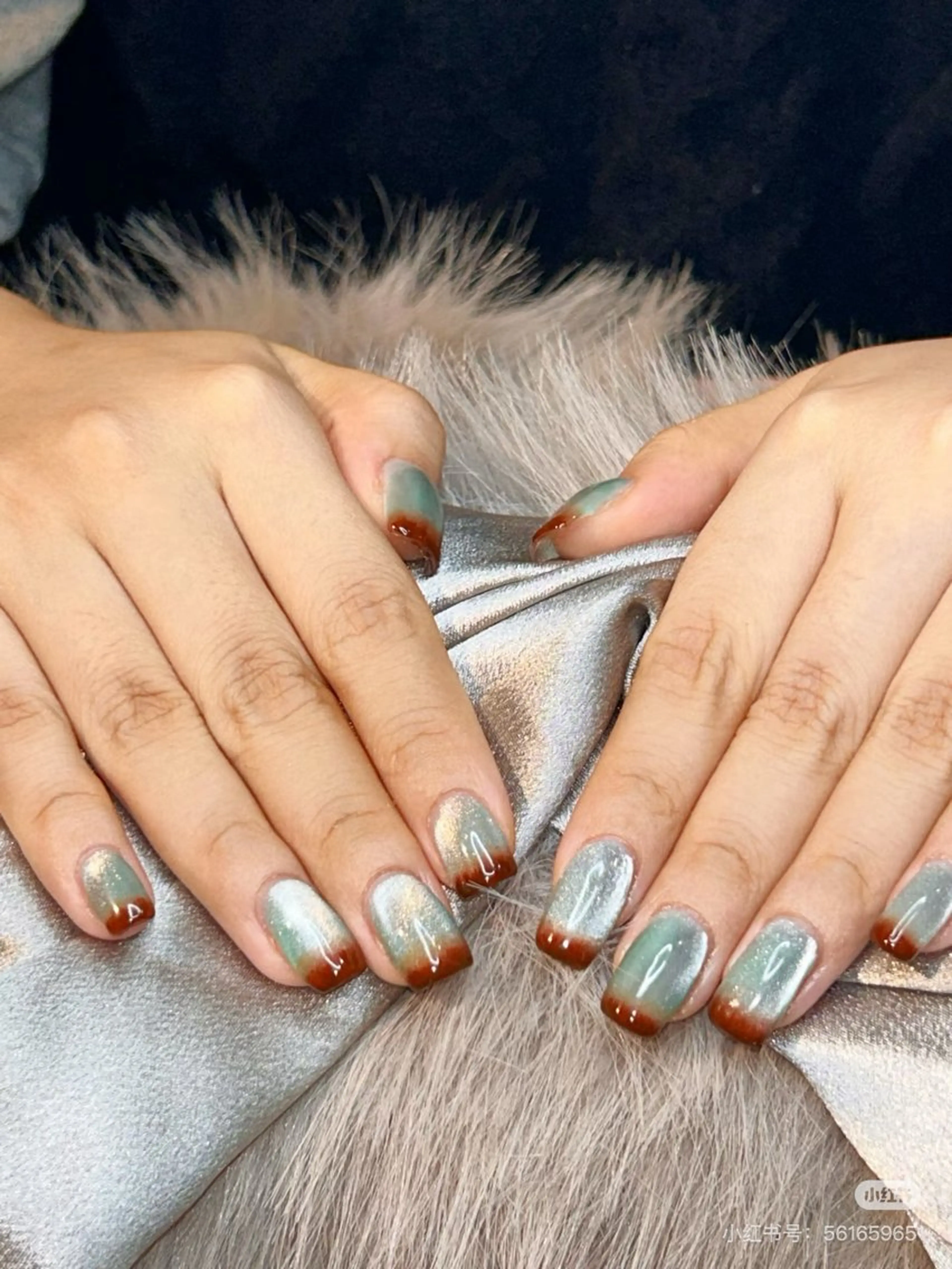 ネイル 成人式 フラッシュネイル ガーリー 韓国ネイル マグネットネイル リボン、ガーリー パーツ放題専門店のネイルデザイン