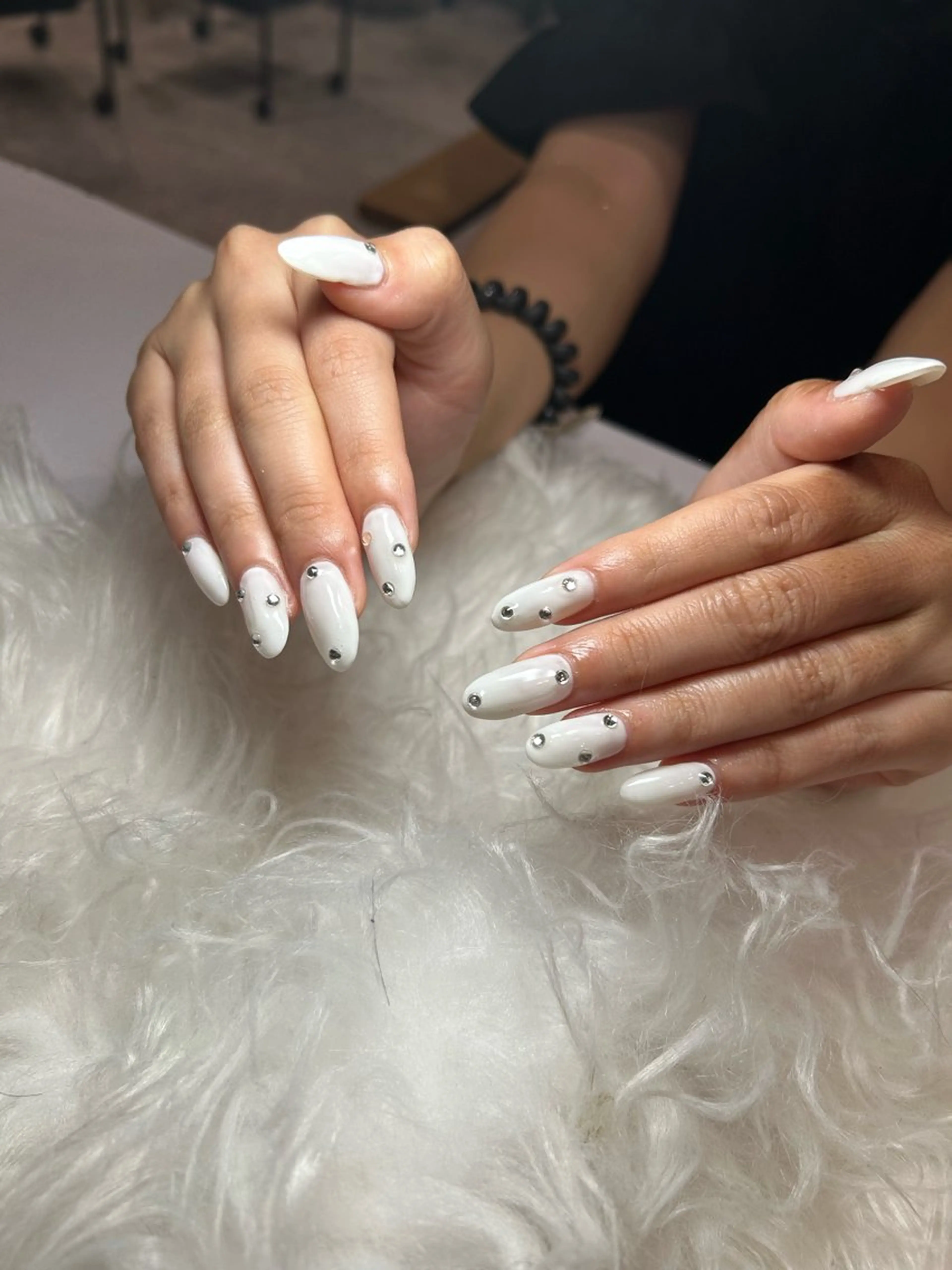 ネイル ハンドネイル ♡ハイトーン★ ネイル/しの♡のヘアスタイル